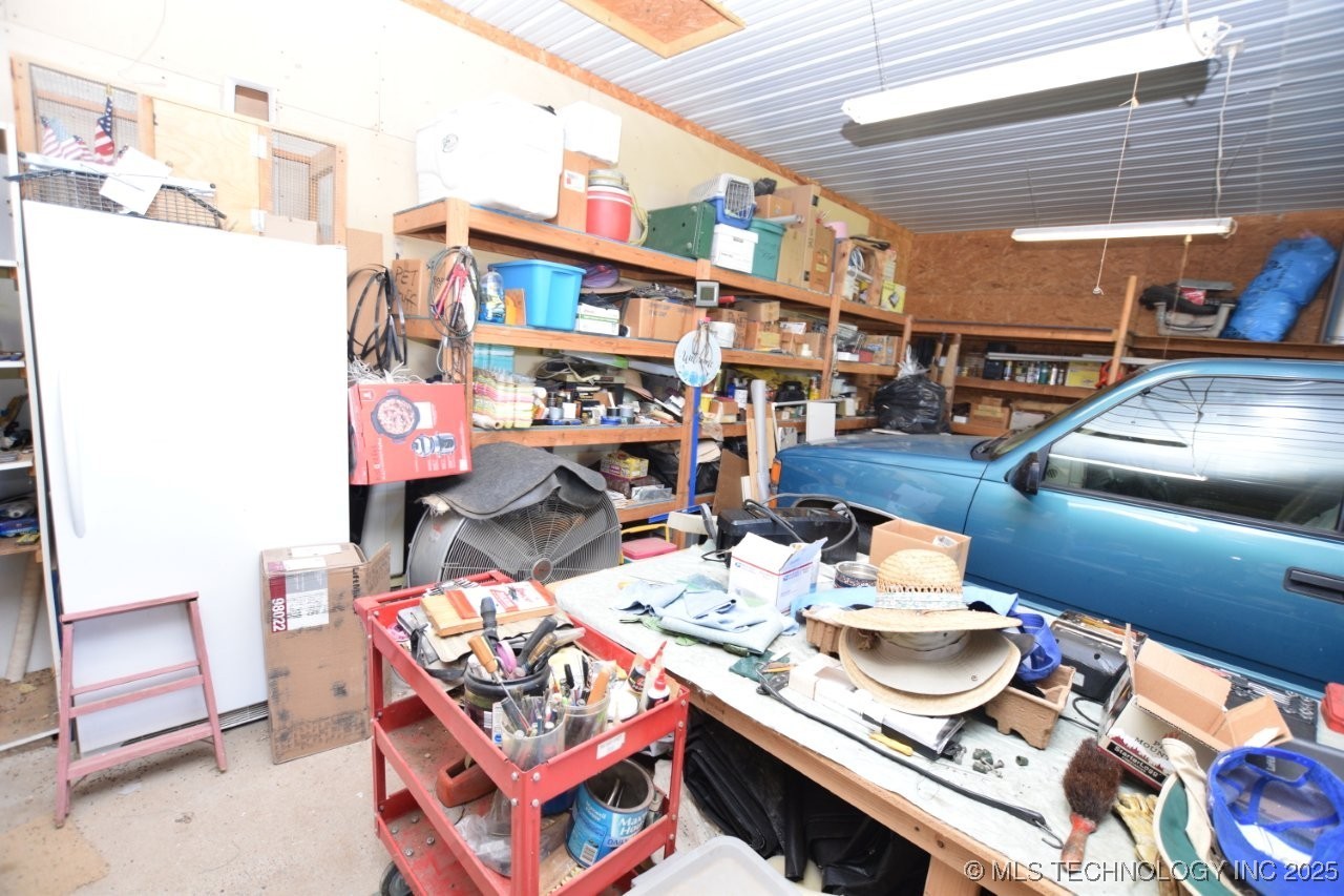 472618 E 775 Road Property Photo 49