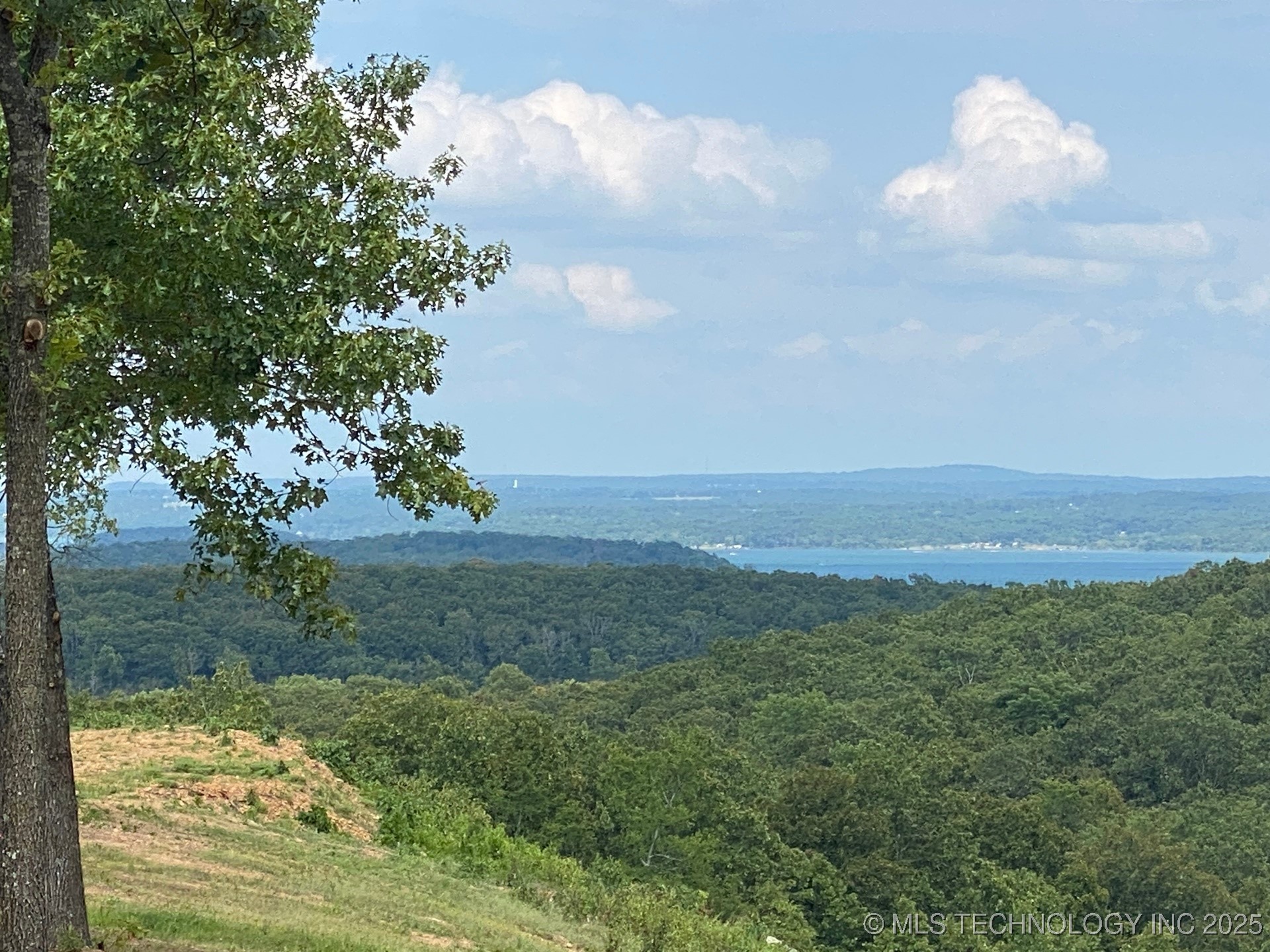 36130 S Magnolia Lane Property Photo 1