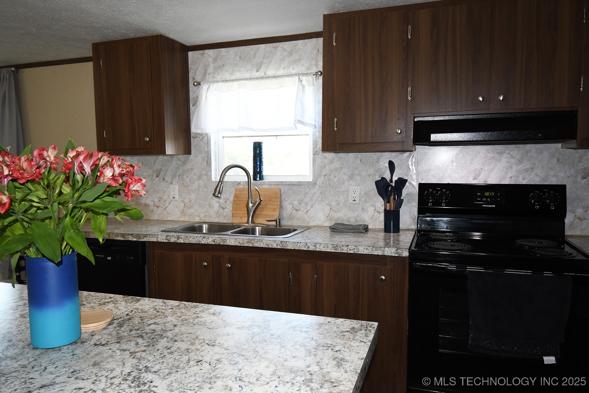 40280 S 4542 Road Property Photo 9