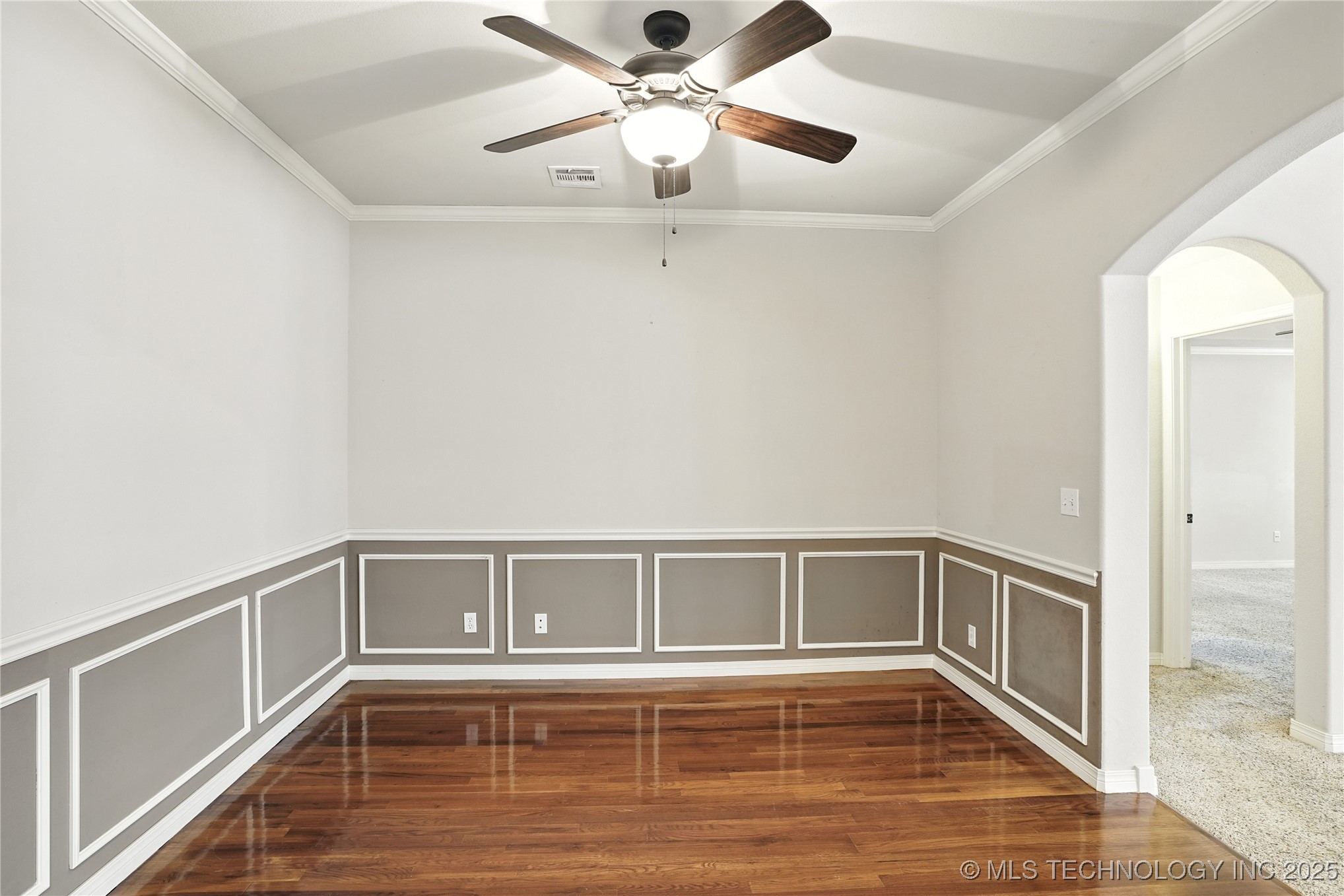 12809 E 69th Street North Property Photo 8