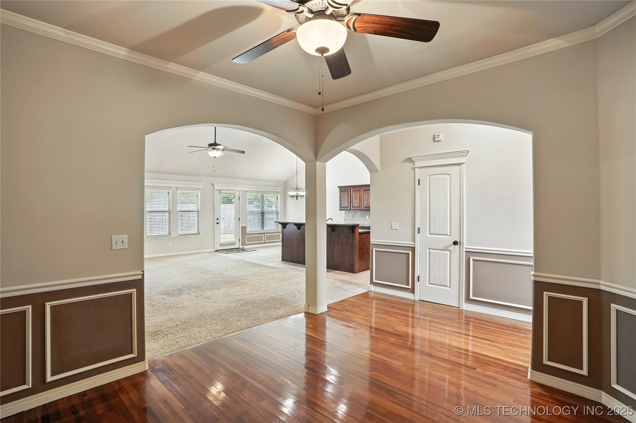 12809 E 69th Street North Property Photo 9