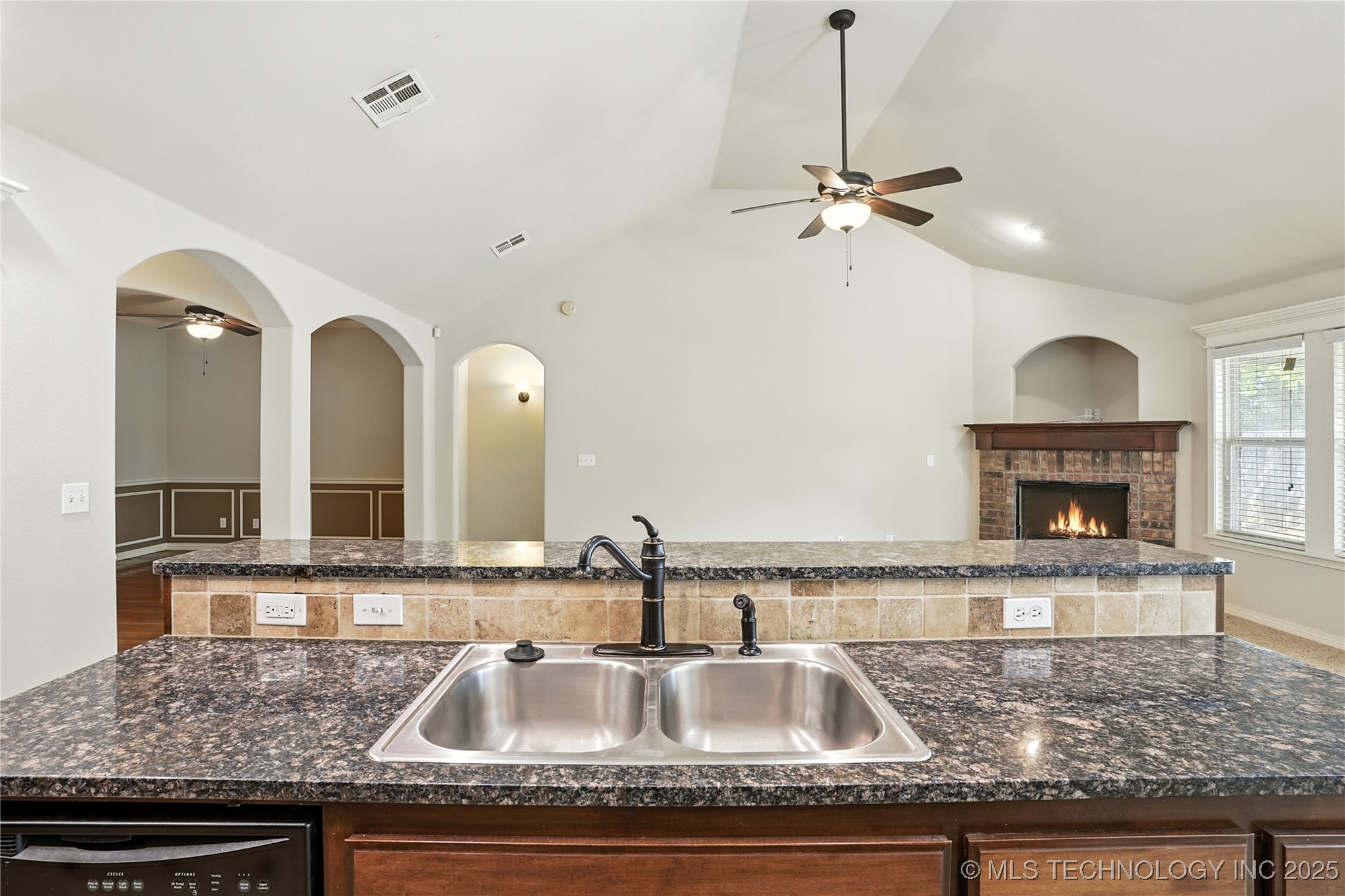 12809 E 69th Street North Property Photo 17