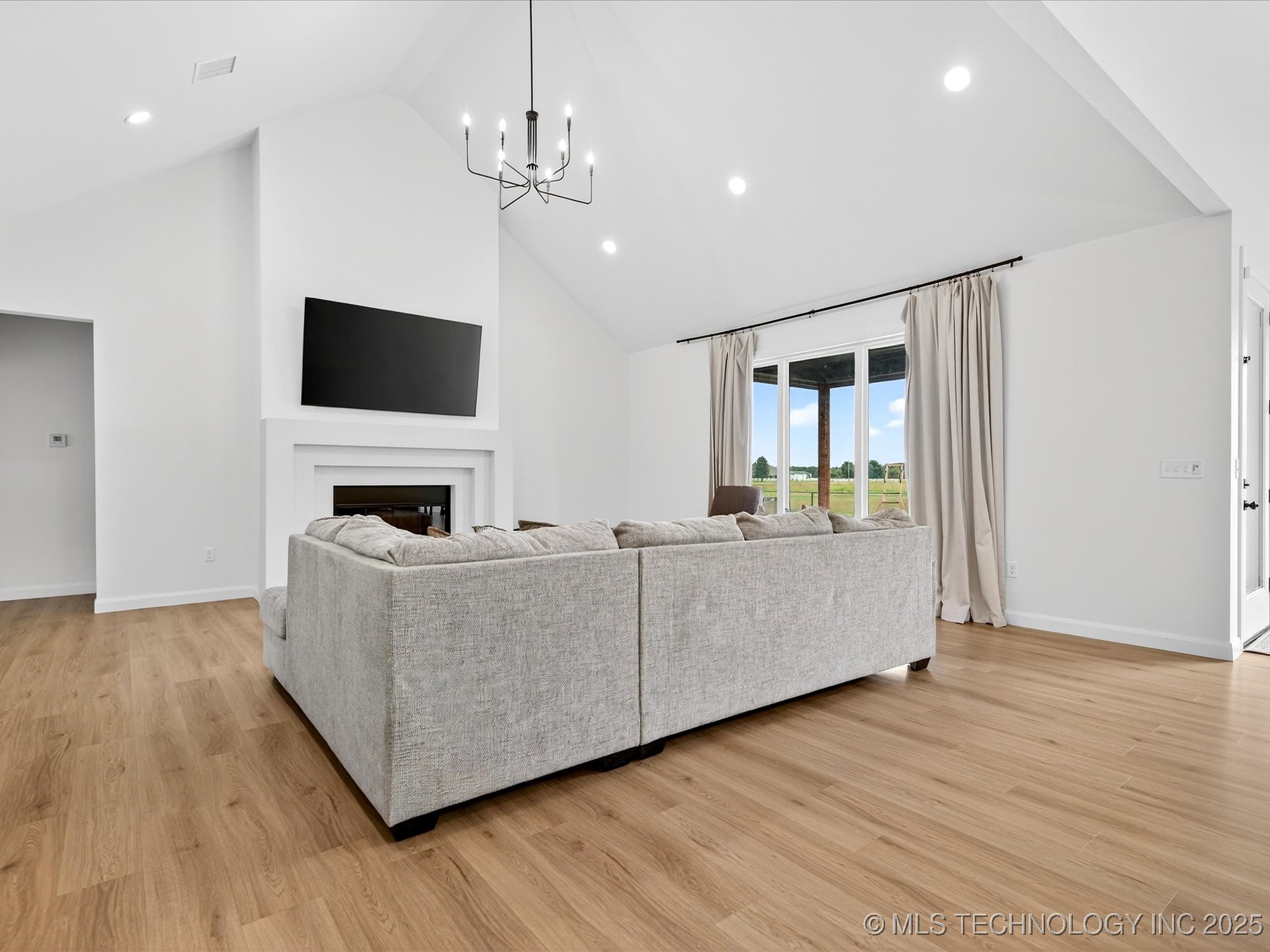 397911 W 2400 Road Property Photo 11