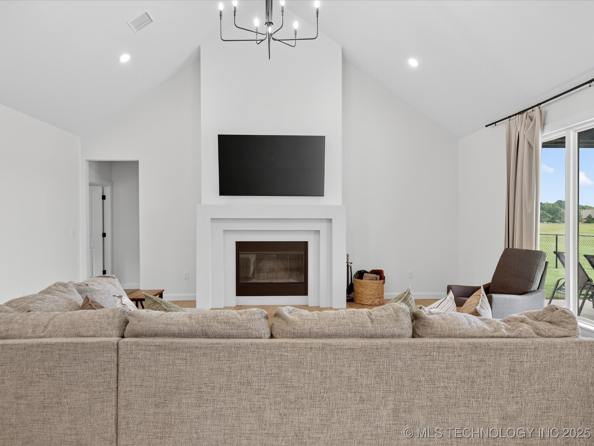 397911 W 2400 Road Property Photo 13