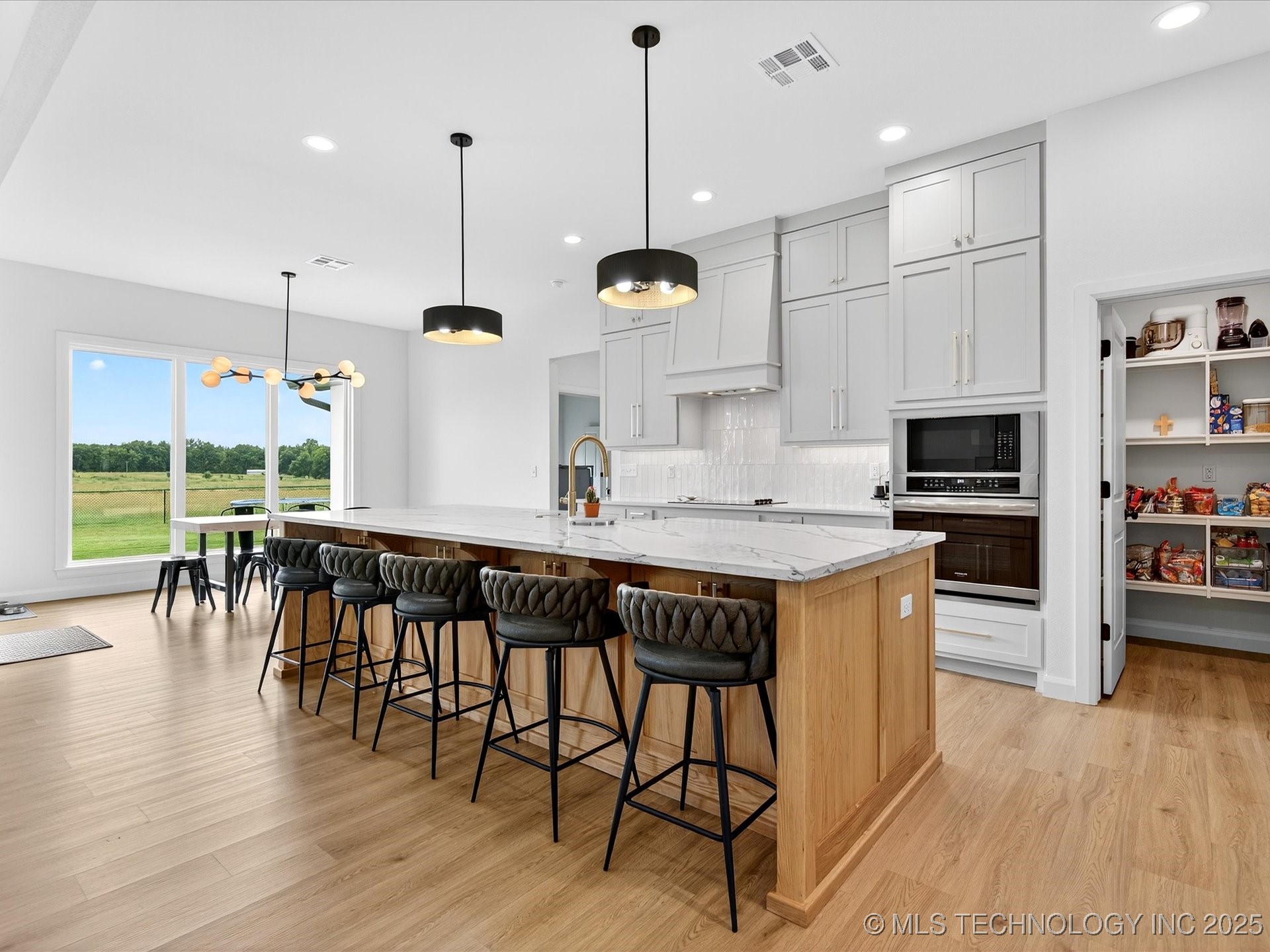 397911 W 2400 Road Property Photo 14