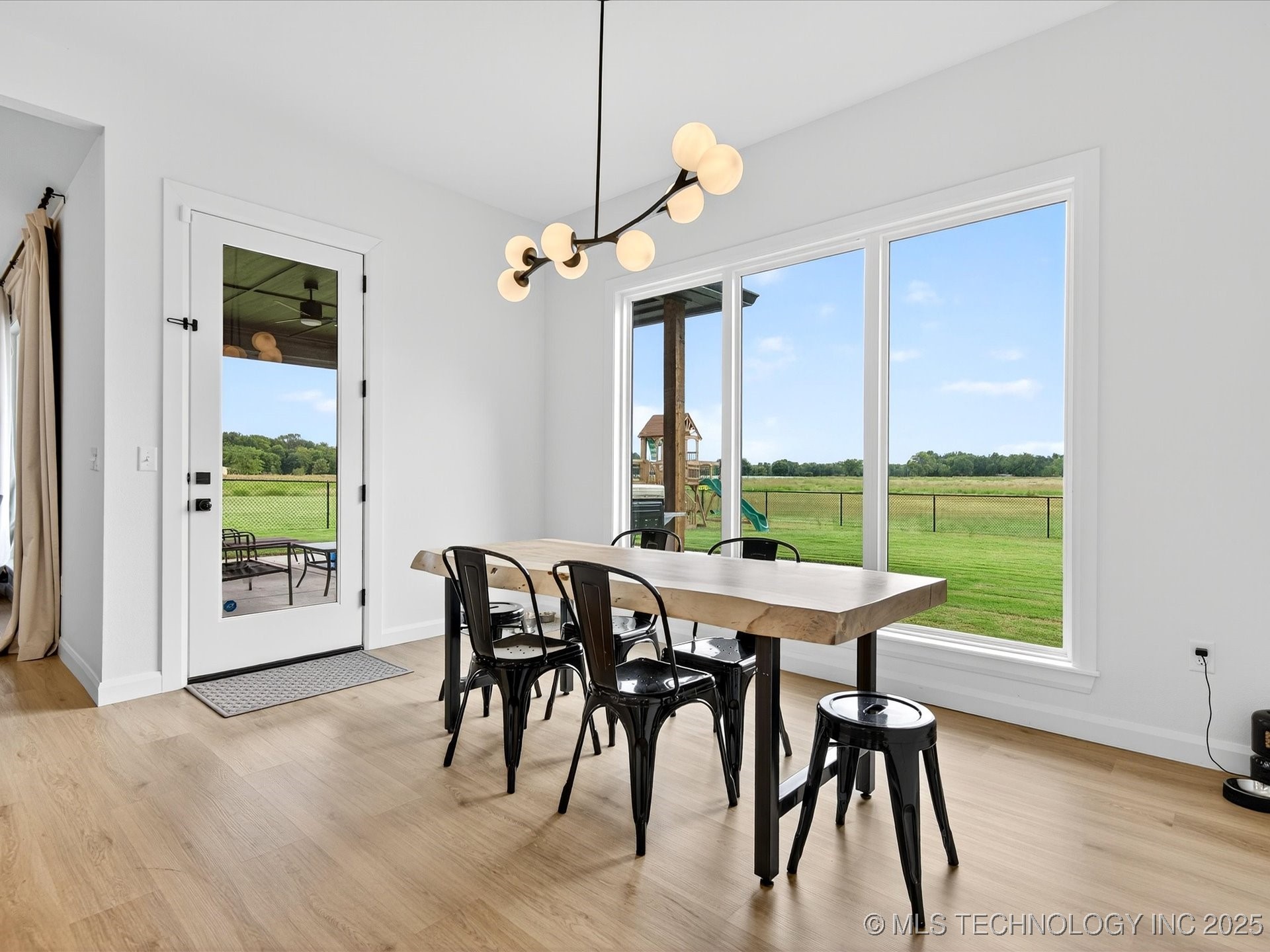 397911 W 2400 Road Property Photo 20