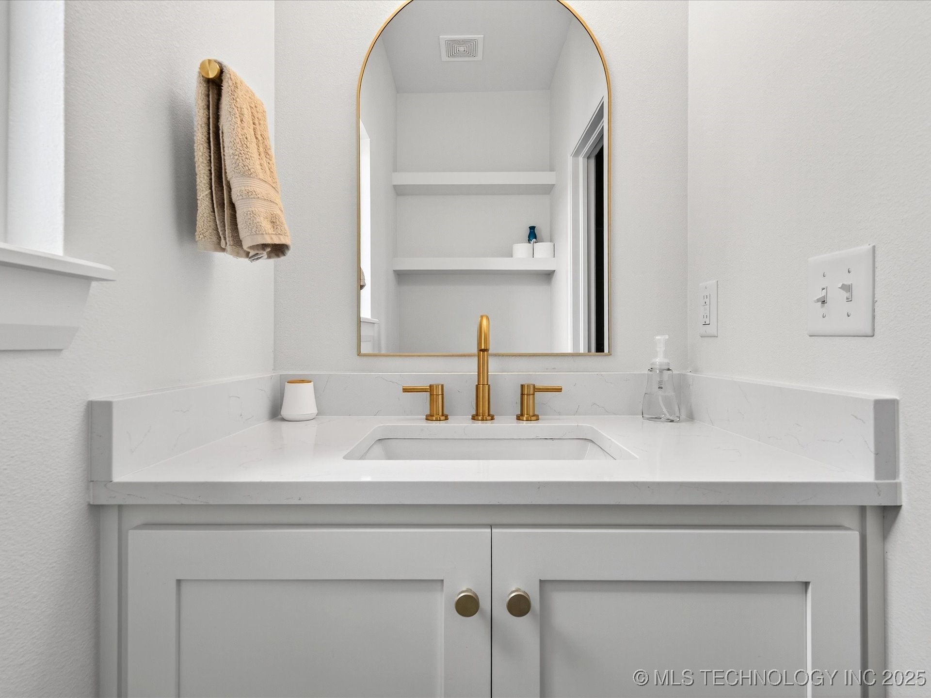 397911 W 2400 Road Property Photo 37