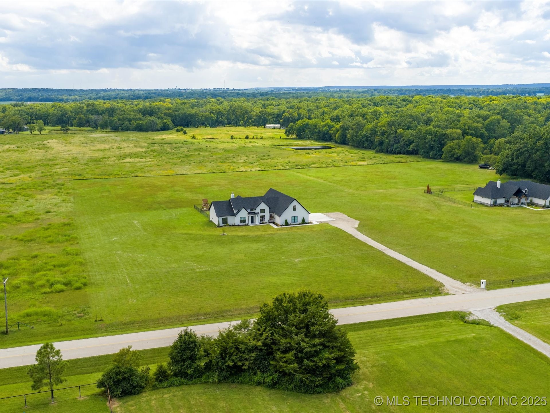 397911 W 2400 Road Property Photo 45