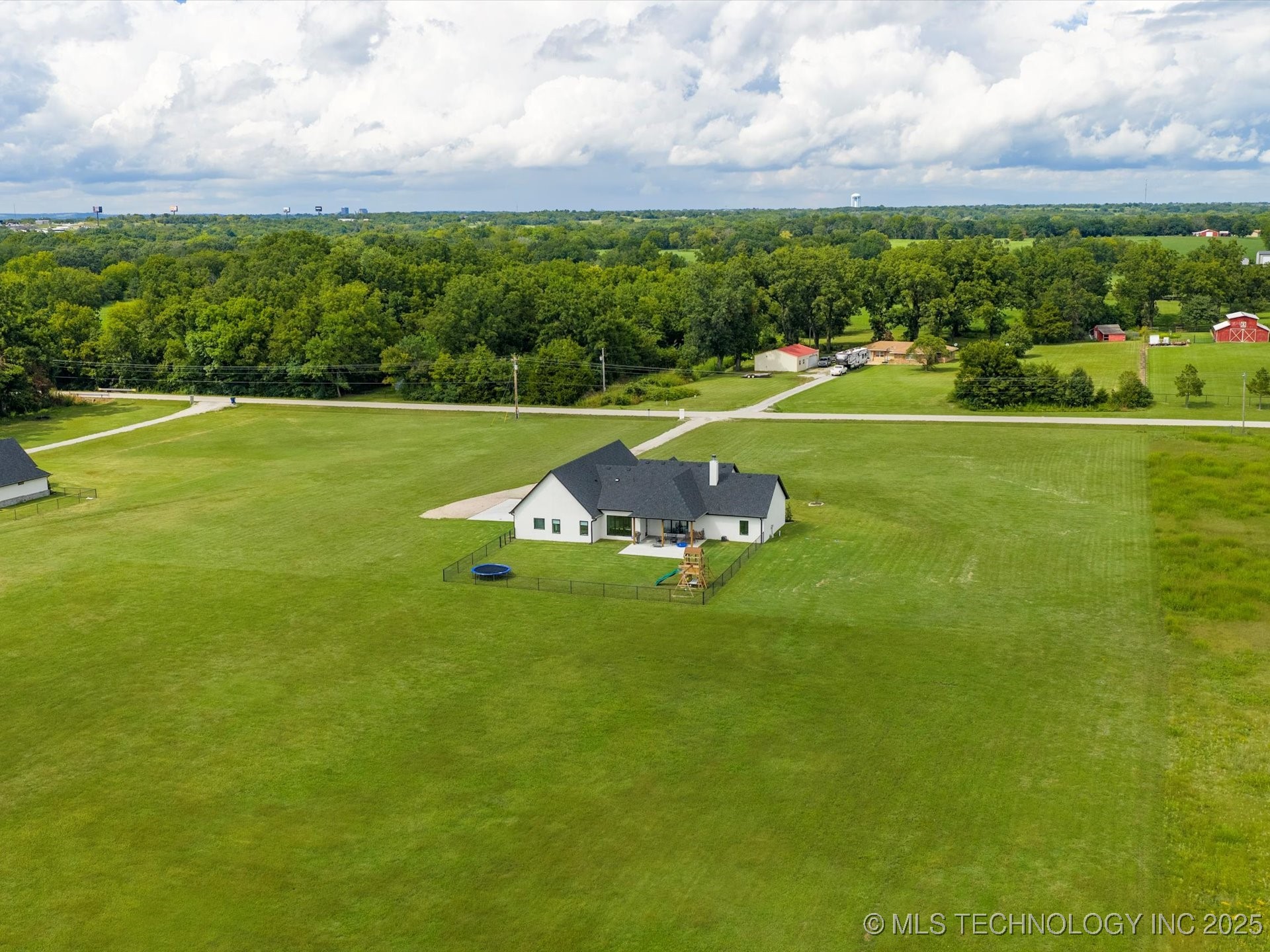 397911 W 2400 Road Property Photo 49