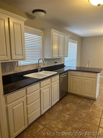 3668 N 49th Street Property Photo 7