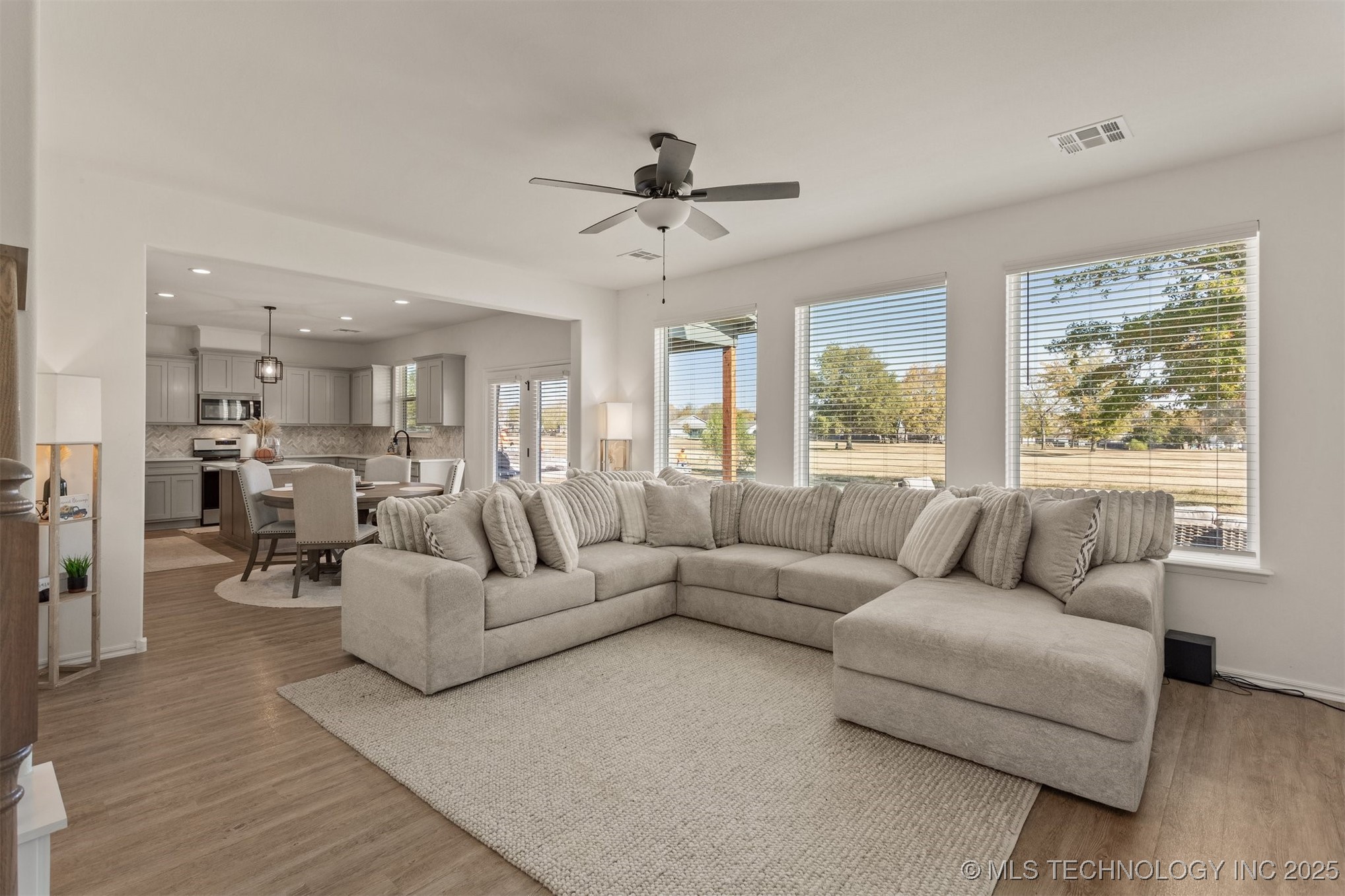 31185 E 65th Court S Property Photo 7