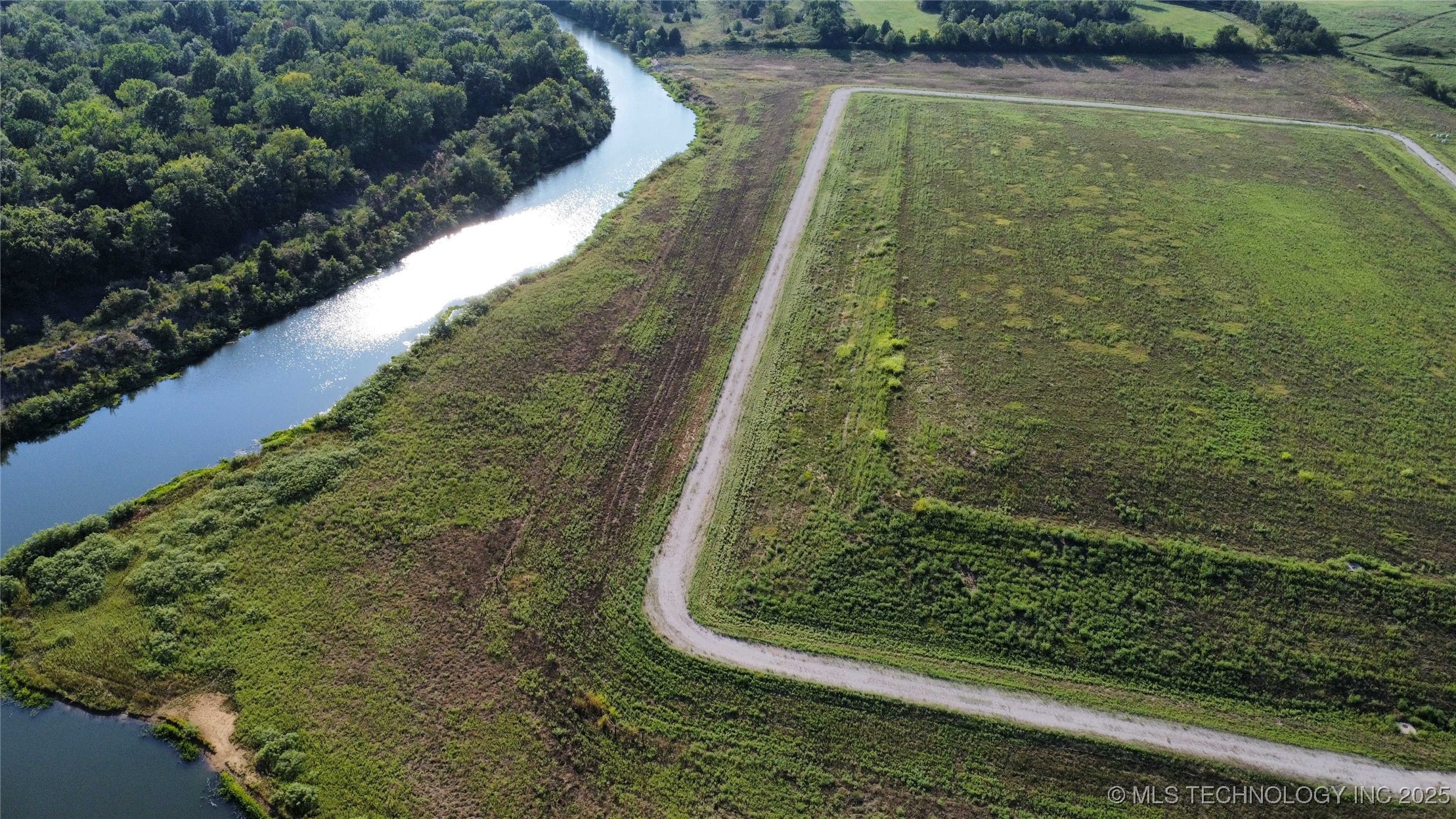 13460 N 119th East Avenue Property Photo 5