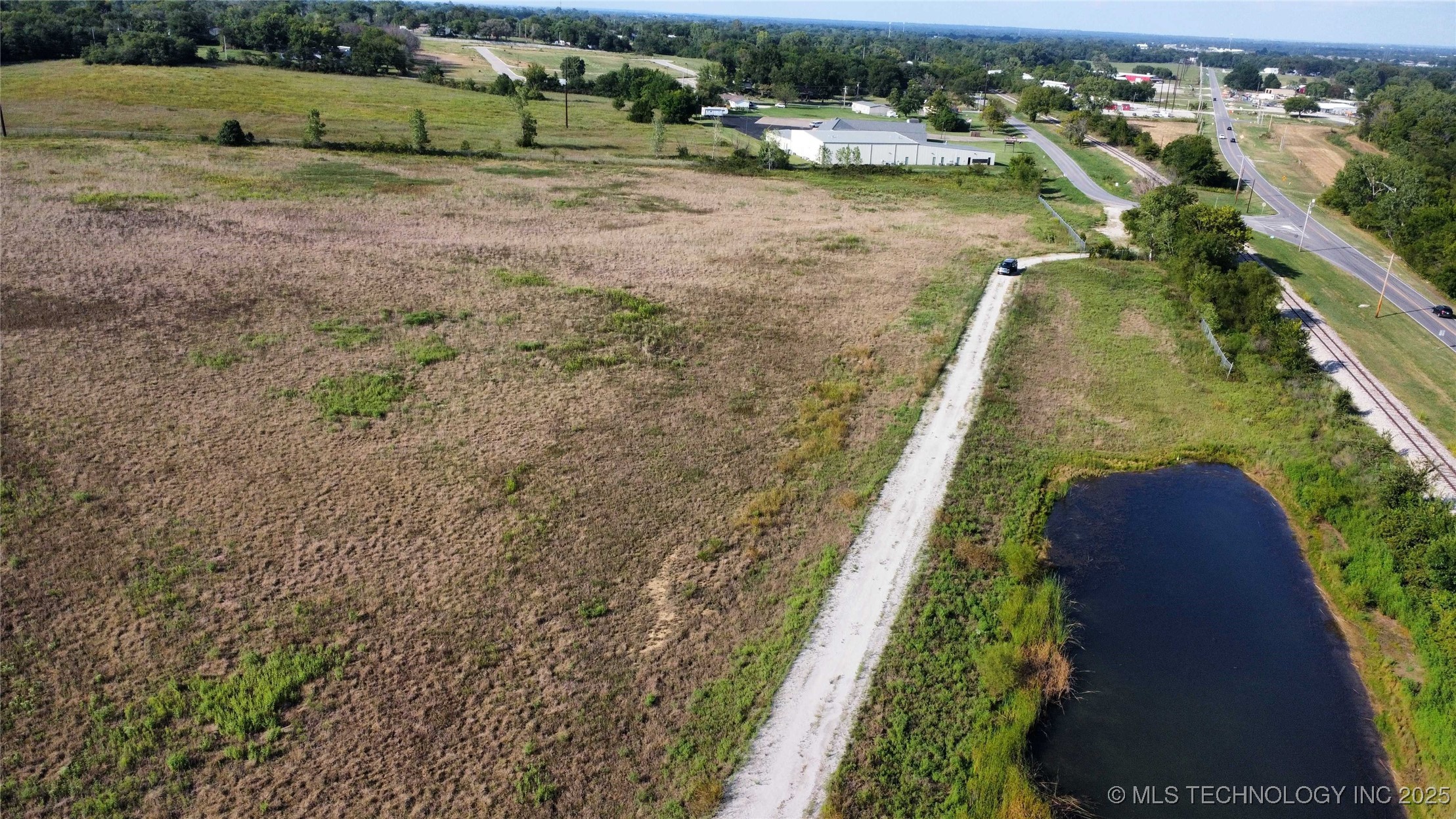 13460 N 119th East Avenue Property Photo 8