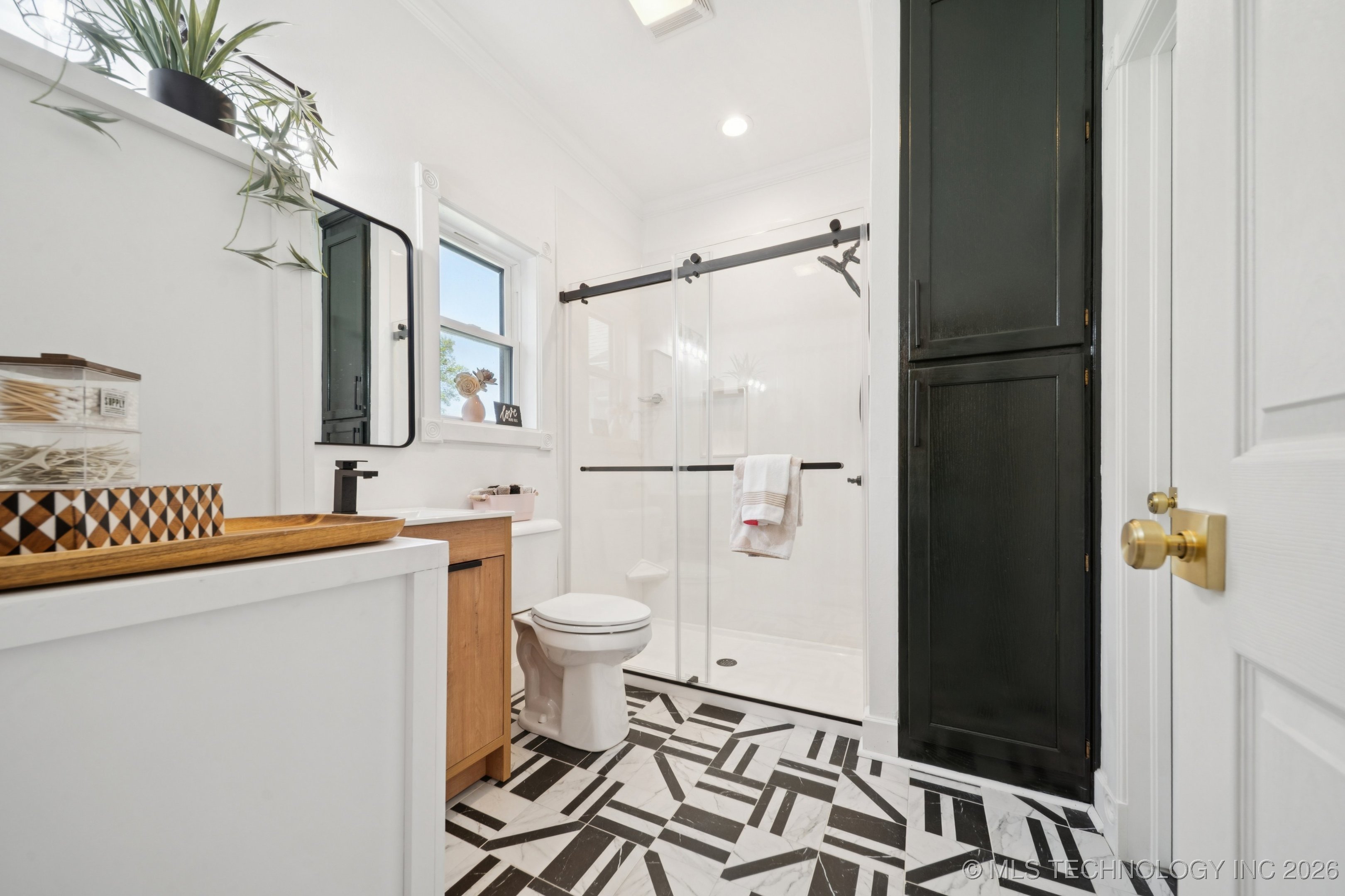 19700 E 600 Road Property Photo 15