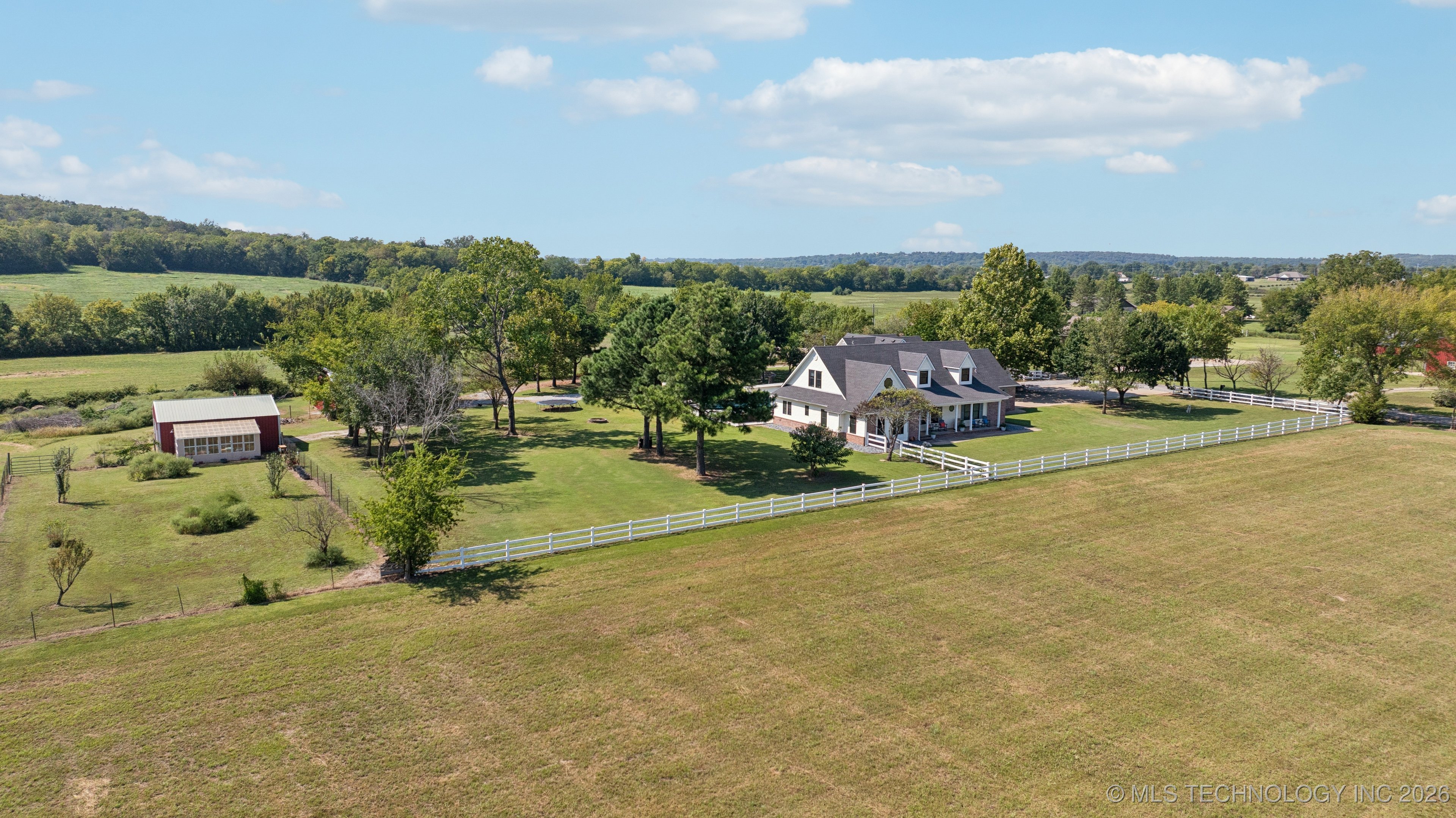 19700 E 600 Road Property Photo 24