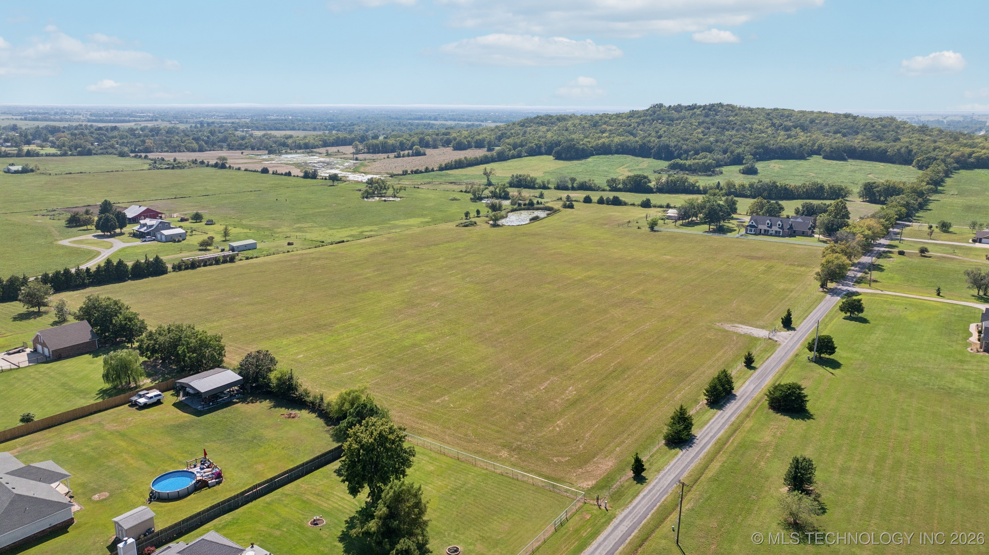 19700 E 600 Road Property Photo 95