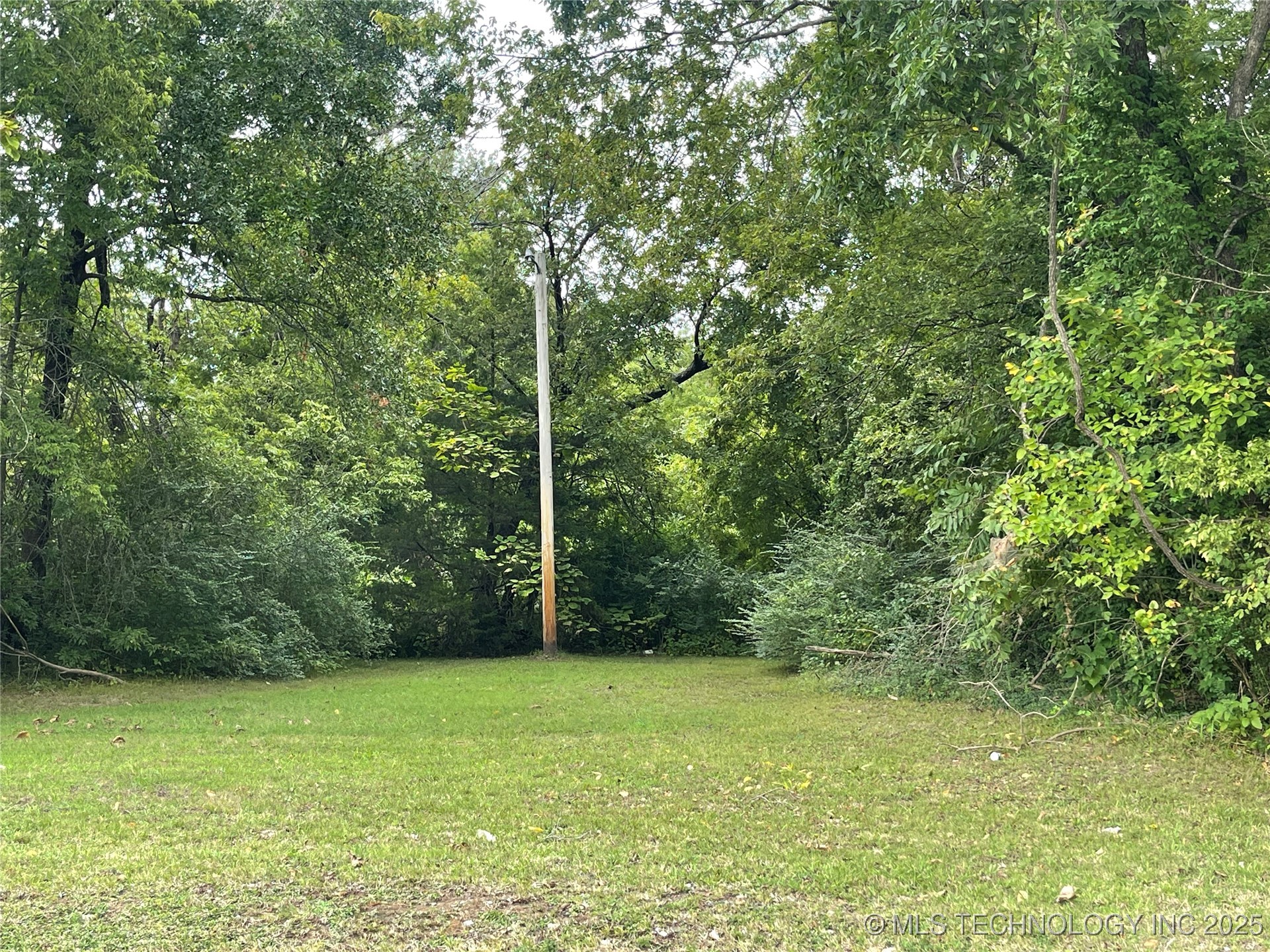 920 S 24th Street Property Photo 3