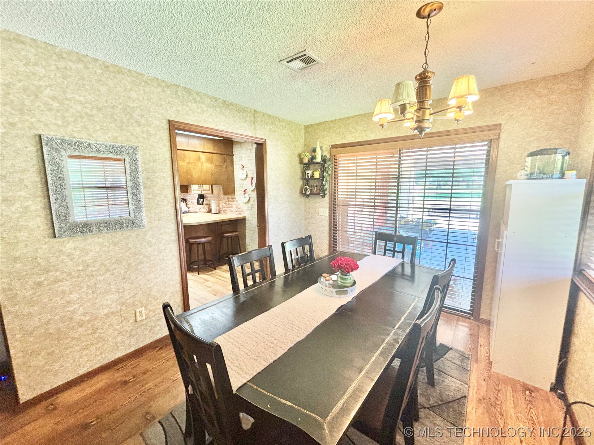 1710 E Old Military Road Property Photo 16