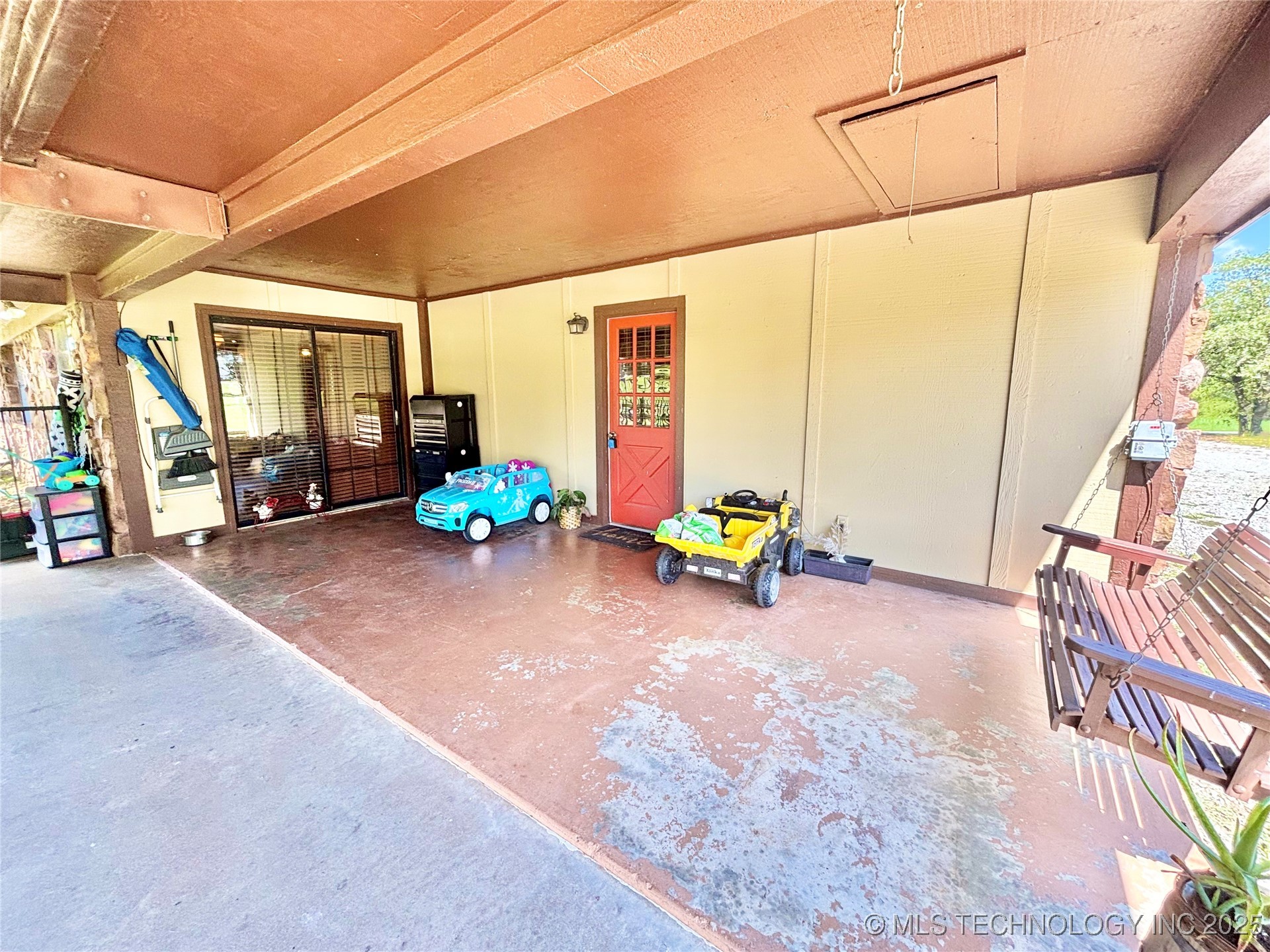 1710 E Old Military Road Property Photo 32