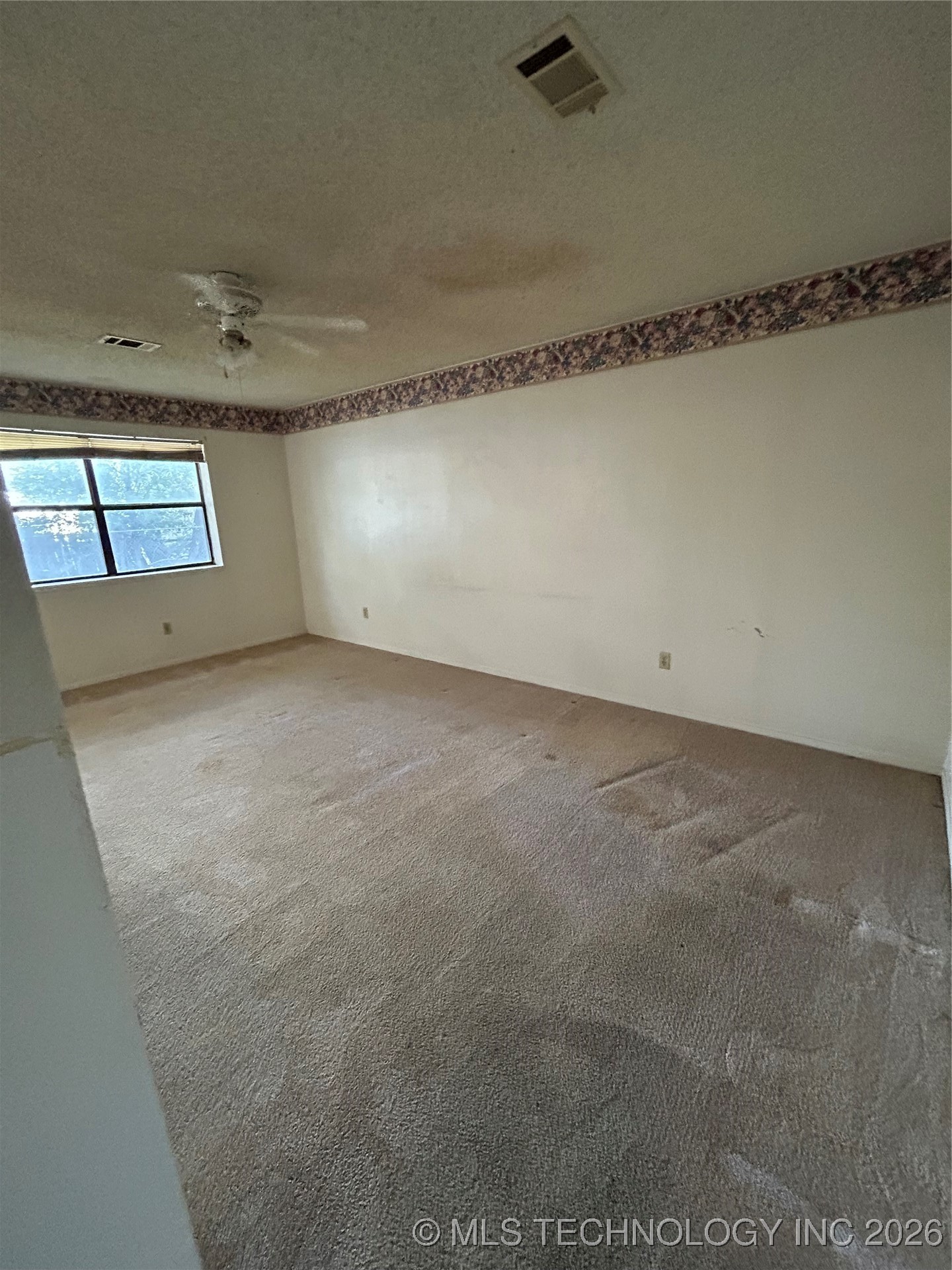 3609 Dawna Property Photo 4