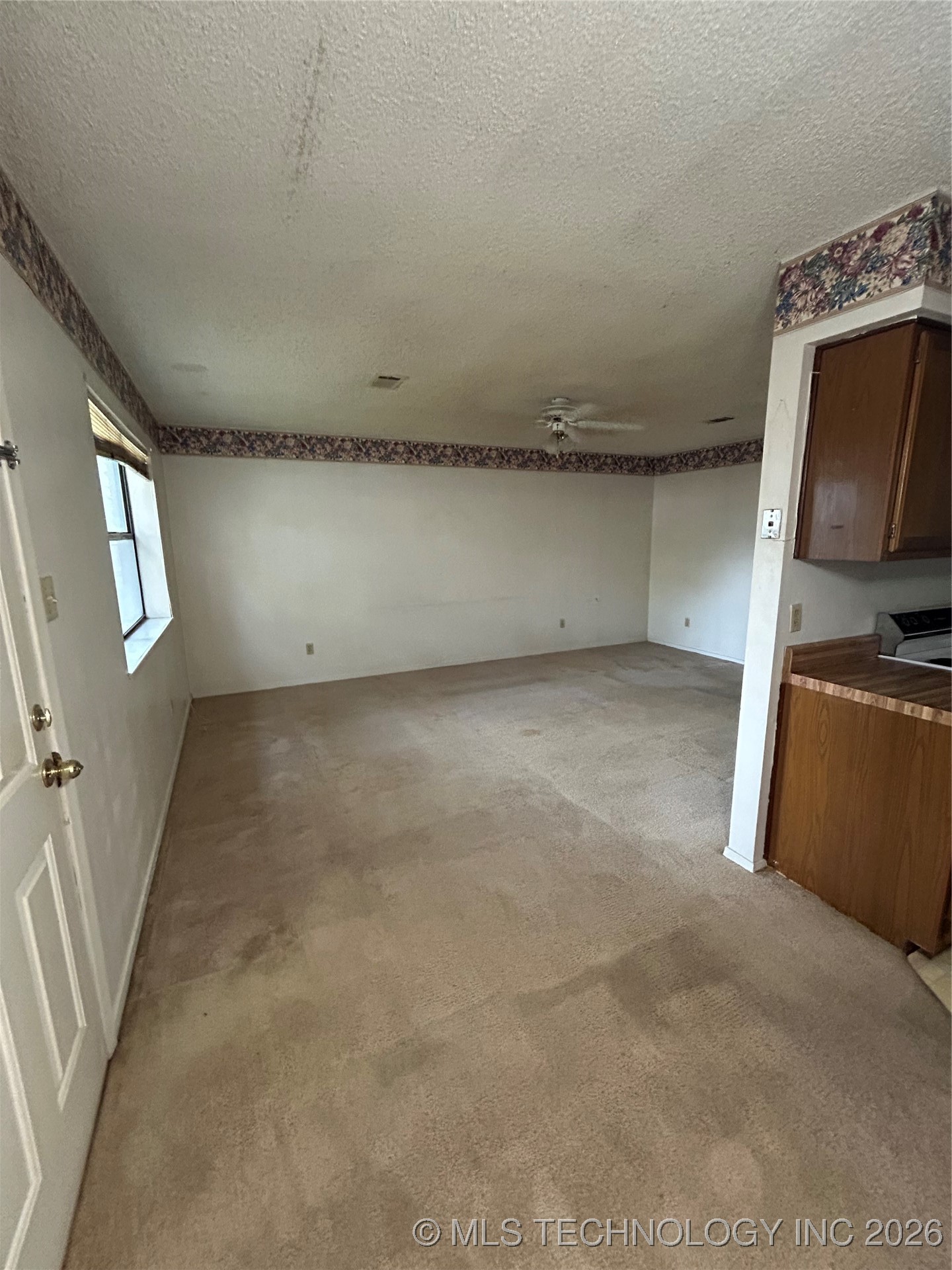 3609 Dawna Property Photo 7