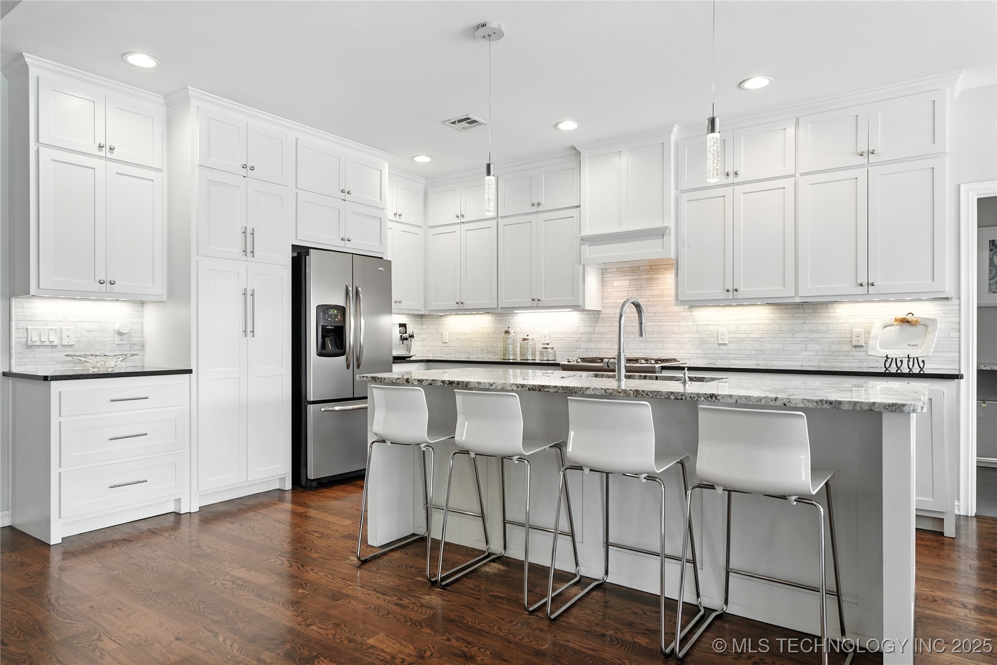 3805 E 118th Street Property Photo 7