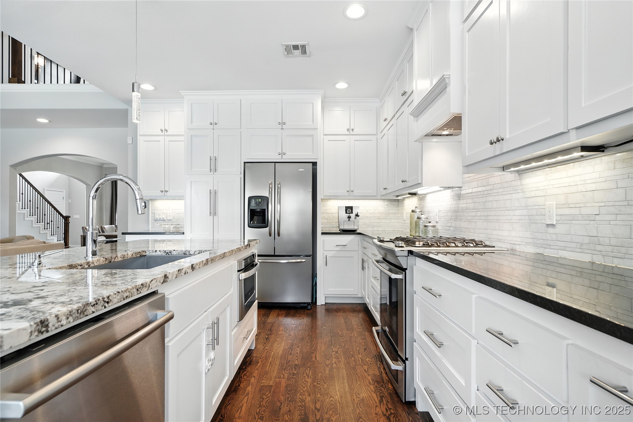 3805 E 118th Street Property Photo 10