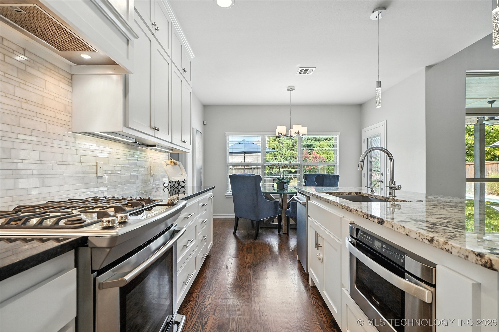 3805 E 118th Street Property Photo 11