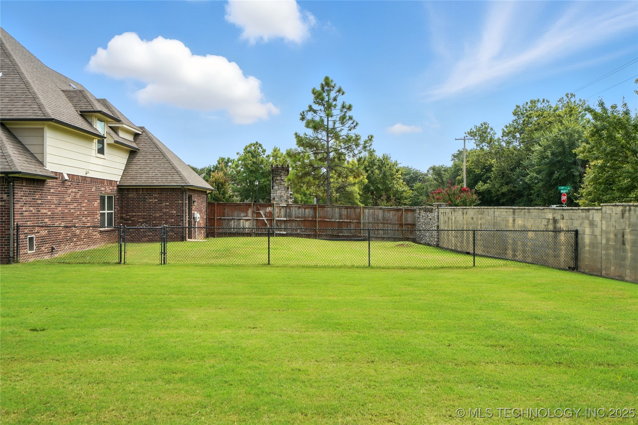 3805 E 118th Street Property Photo 60