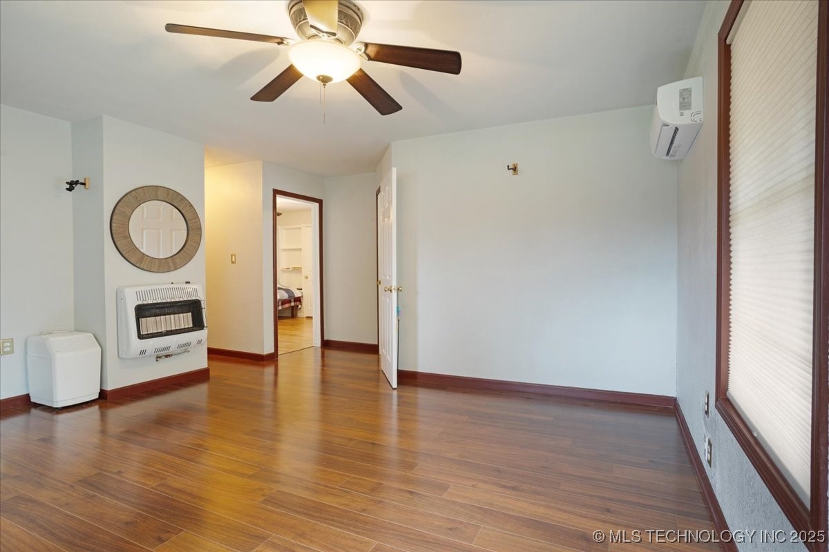 1216 11th Avenue Nw Property Photo 5