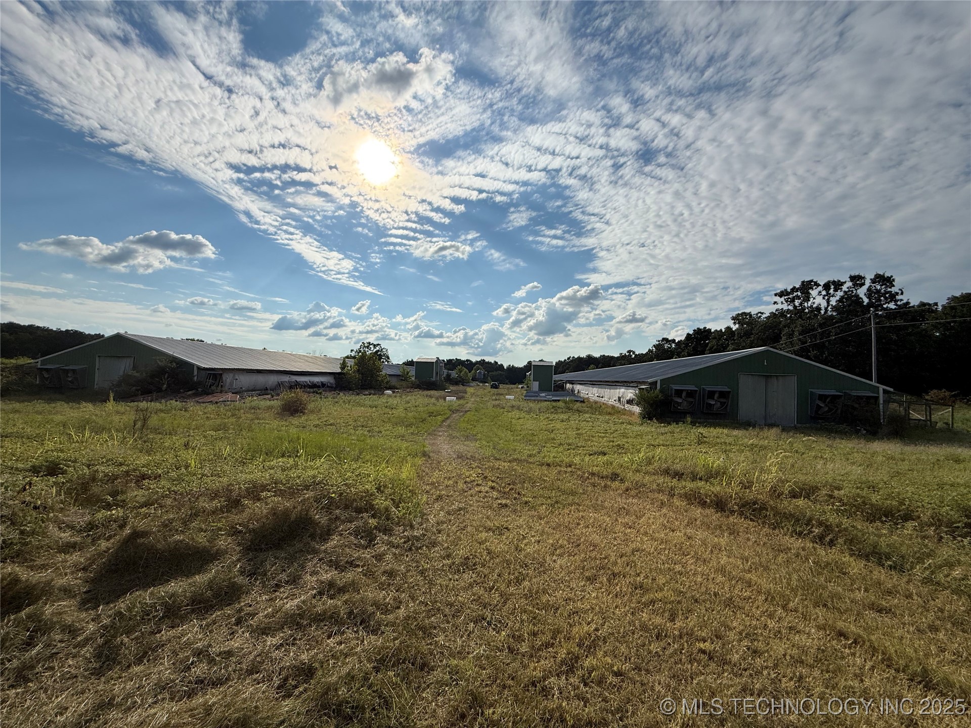 34621 S 685 Road Property Photo 1