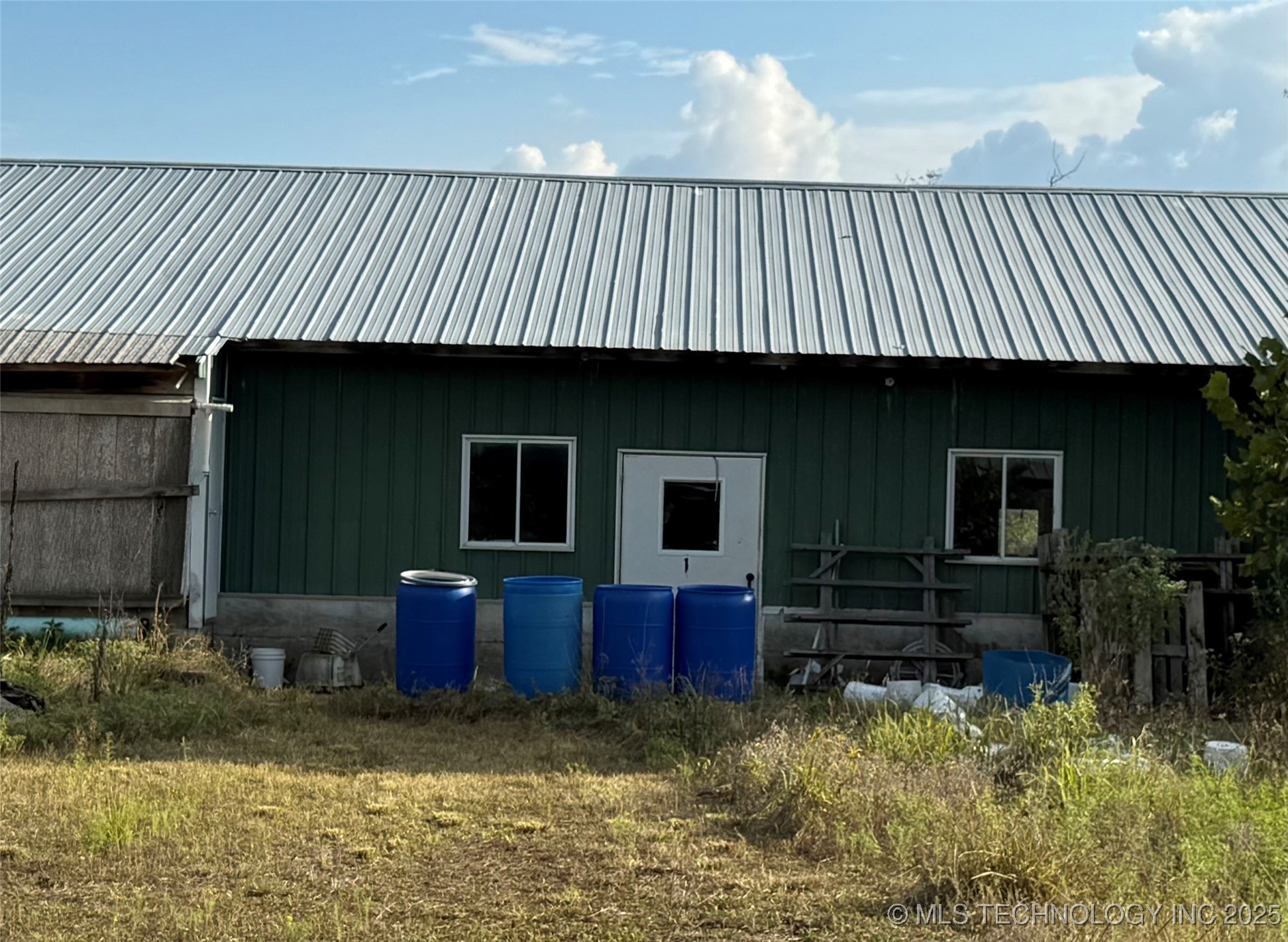 34621 S 685 Road Property Photo 3