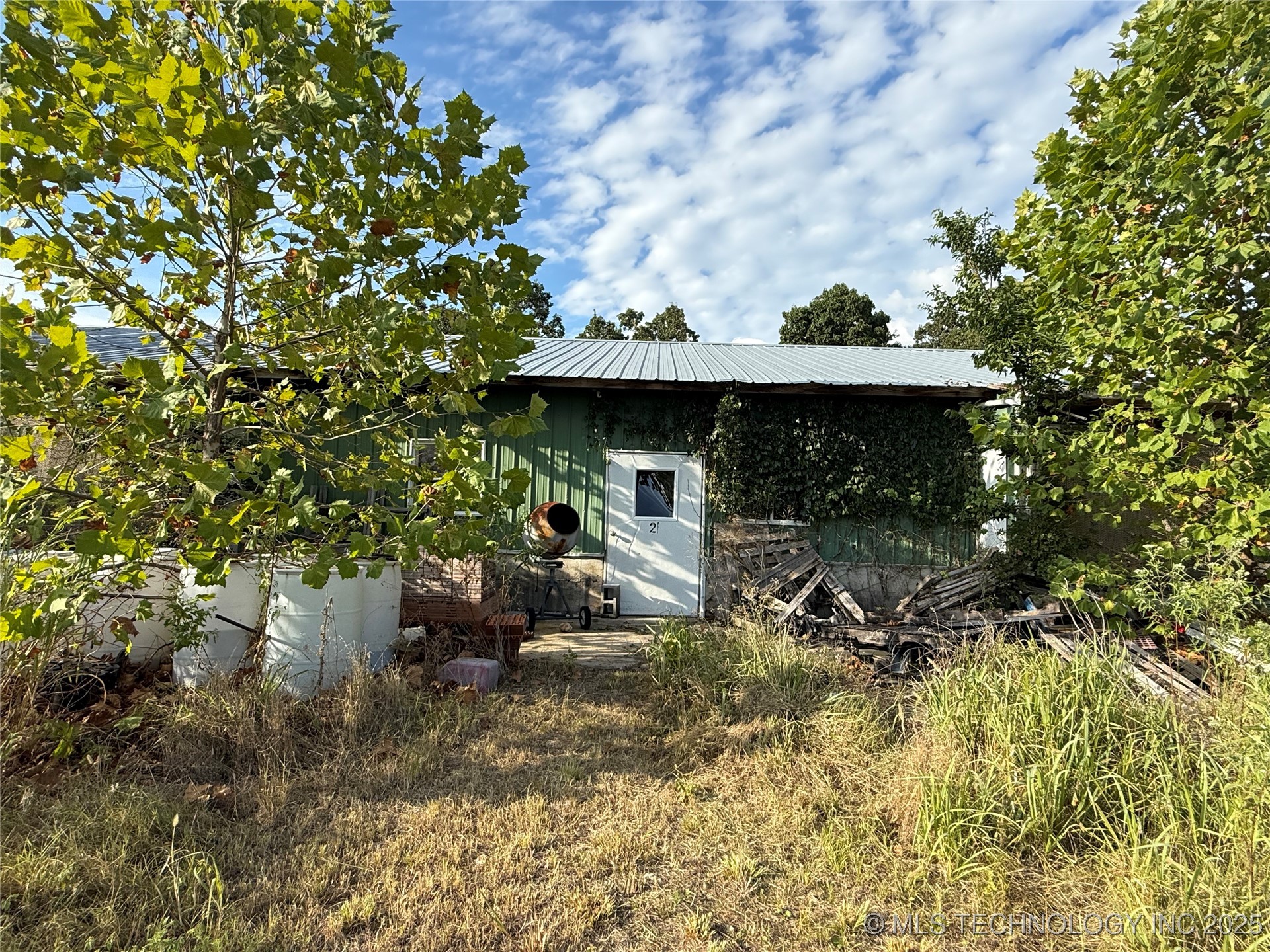 34621 S 685 Road Property Photo 5