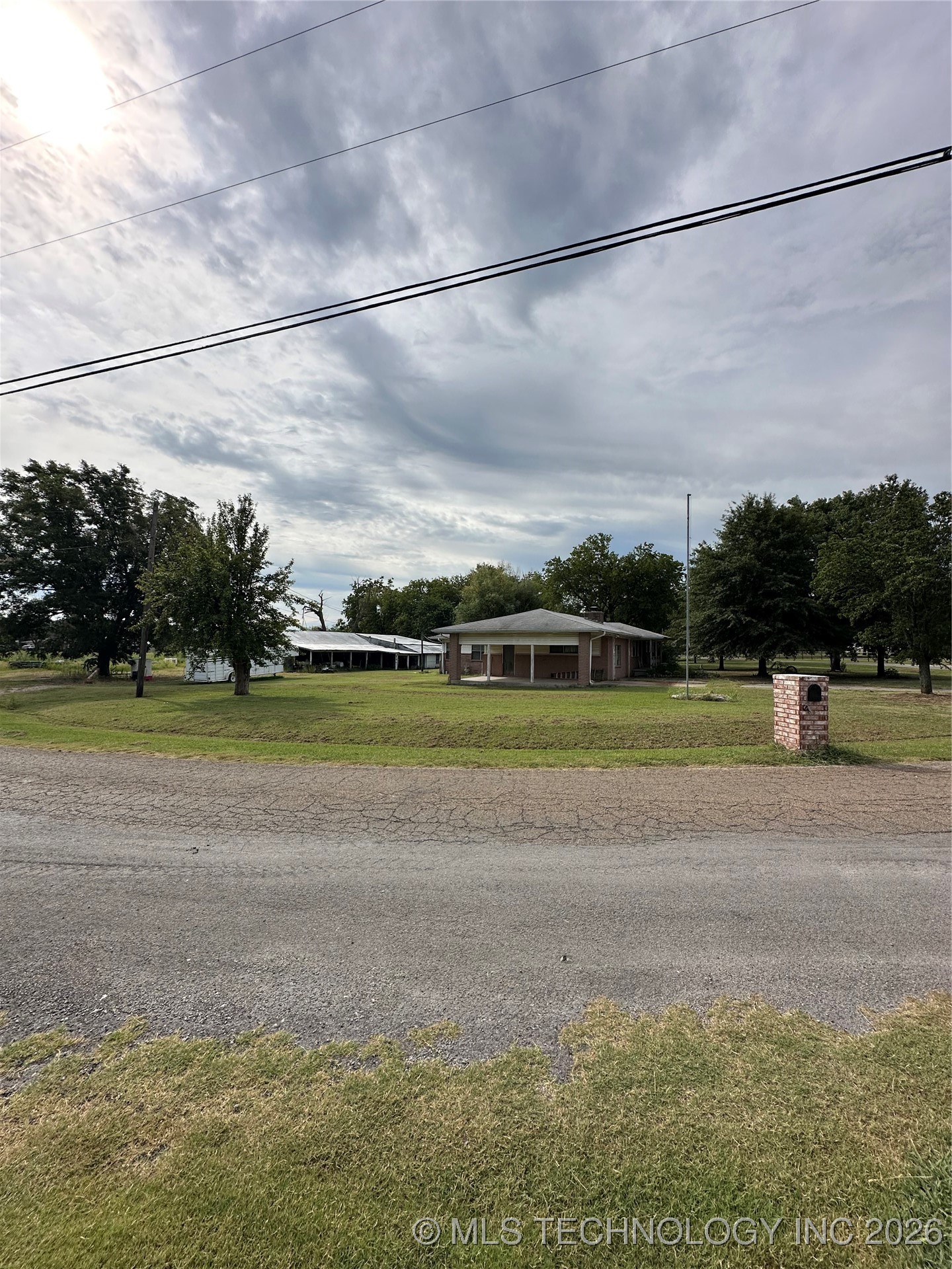 7841 N 134th East Avenue Property Photo 1