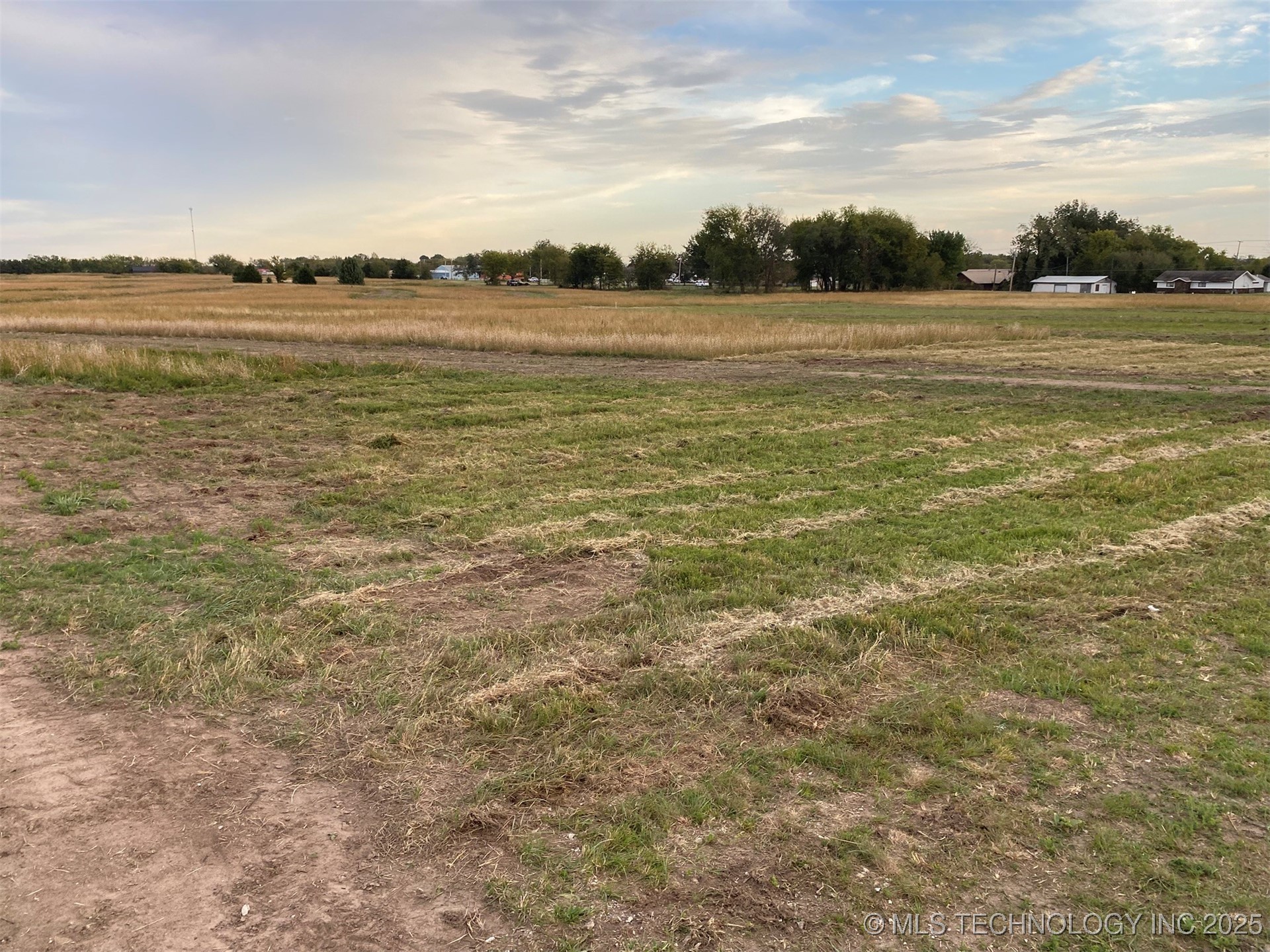 109 N Gaither Road Property Photo 5