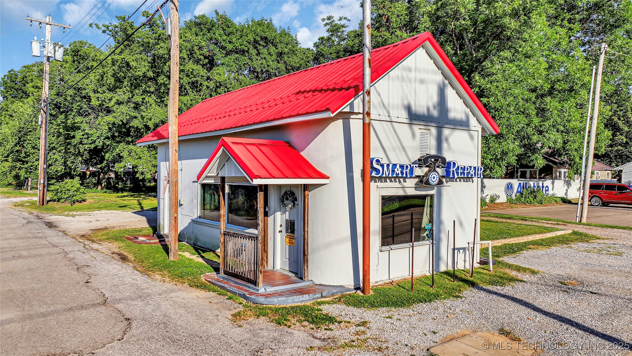 116 S Commerce Property Photo 1