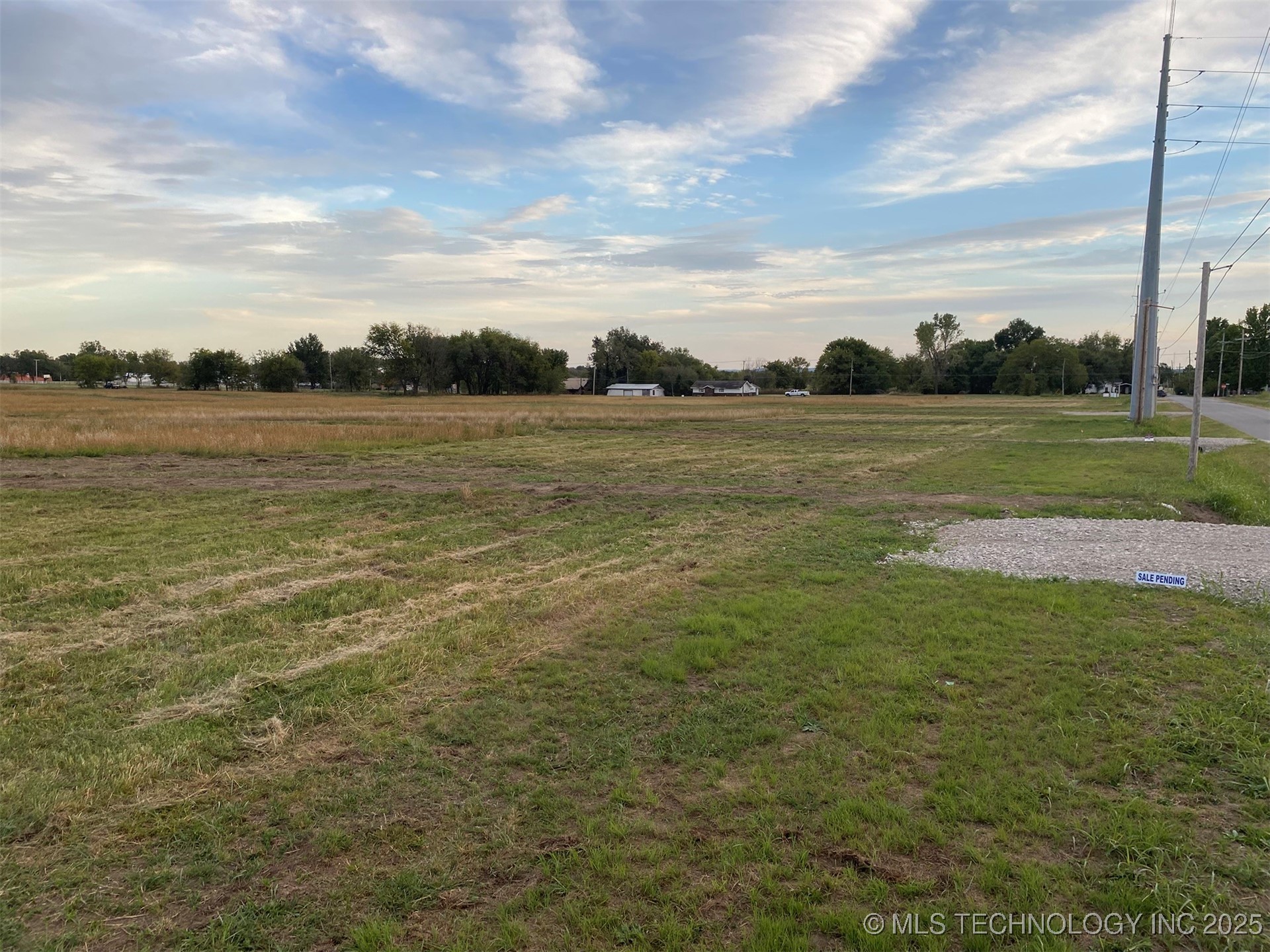 137 N Gaither Road Property Photo 2