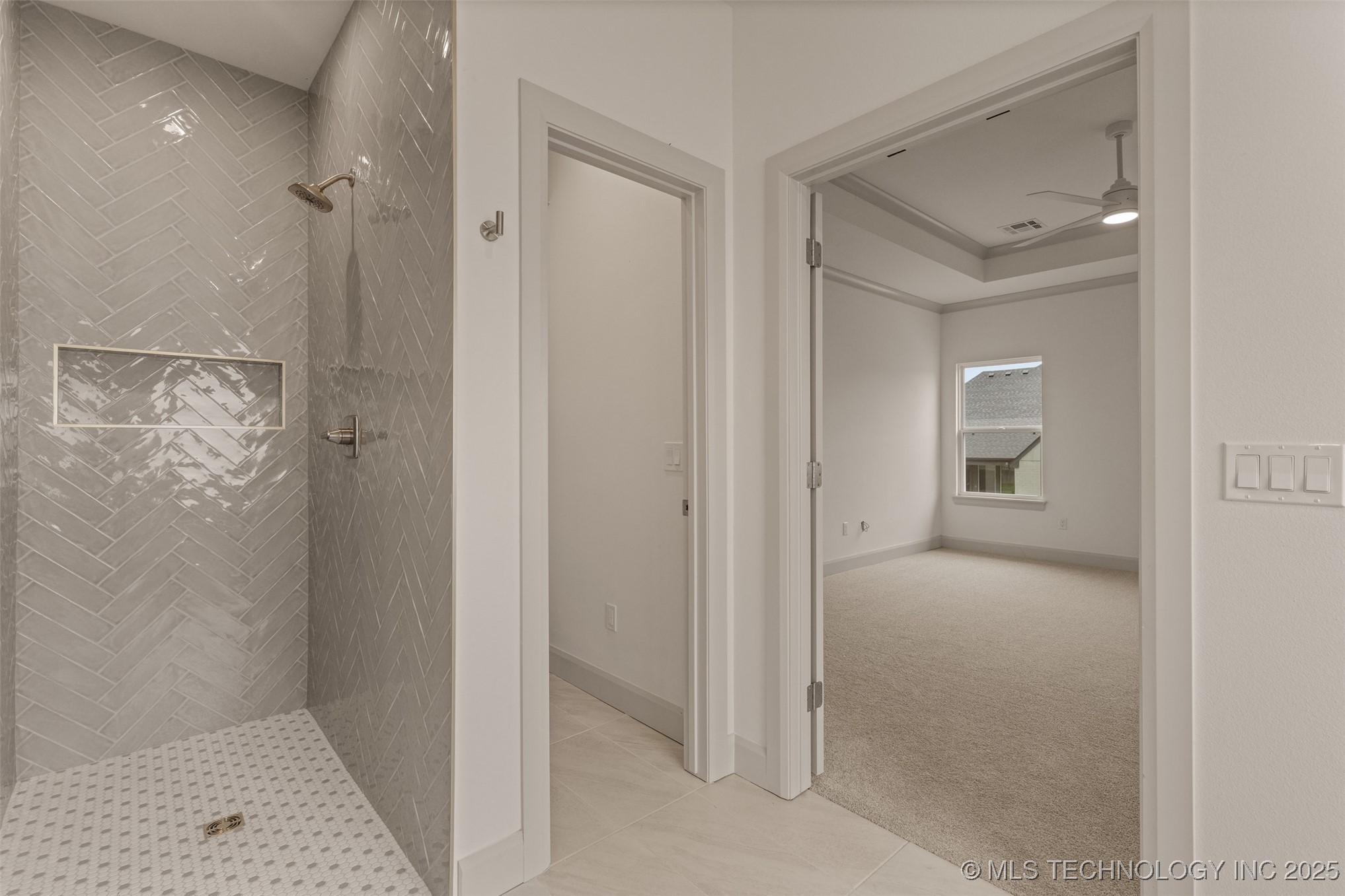 2126 E 138th Street S Property Photo 26