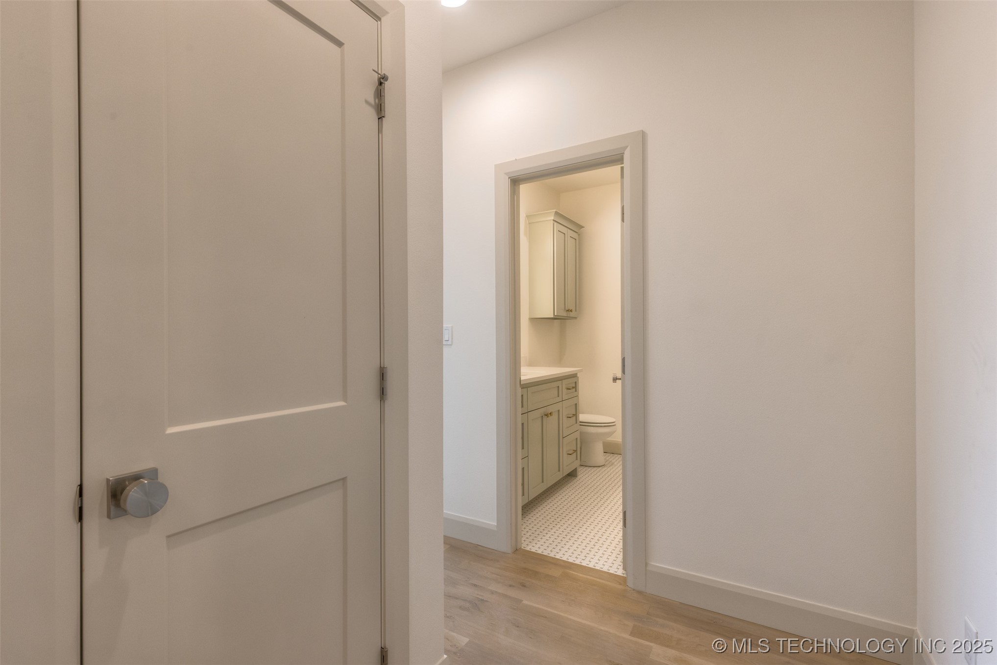 2126 E 138th Street S Property Photo 32