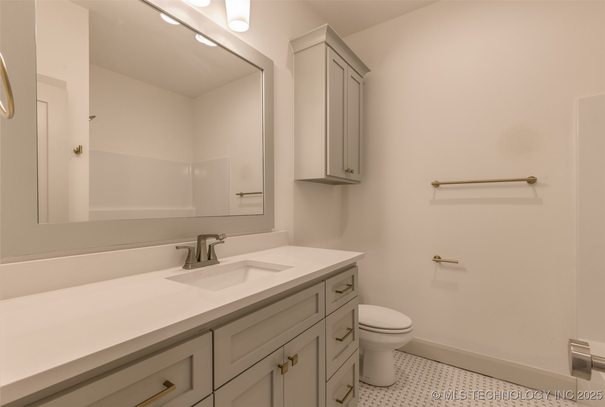 2126 E 138th Street S Property Photo 35