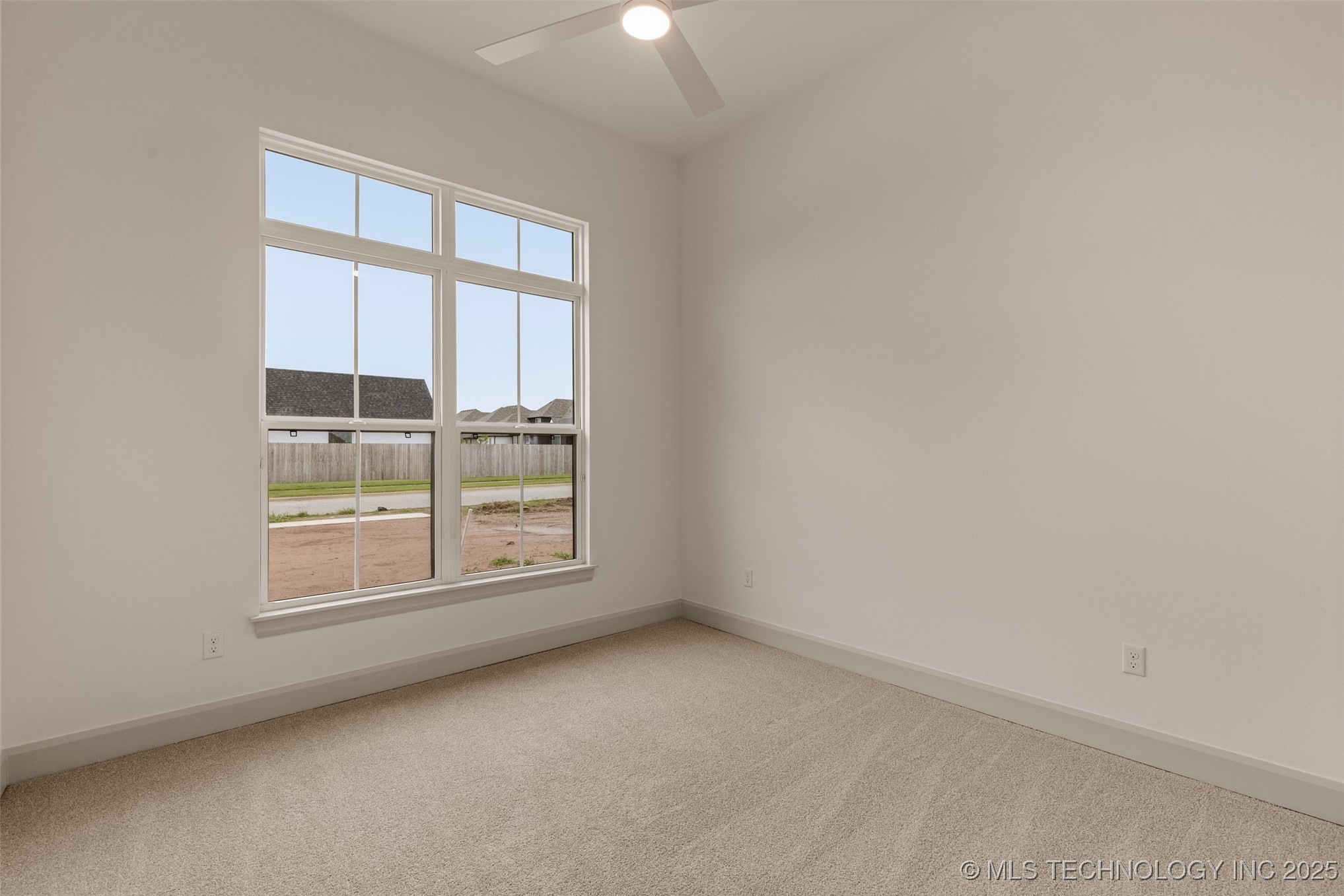 2126 E 138th Street S Property Photo 36