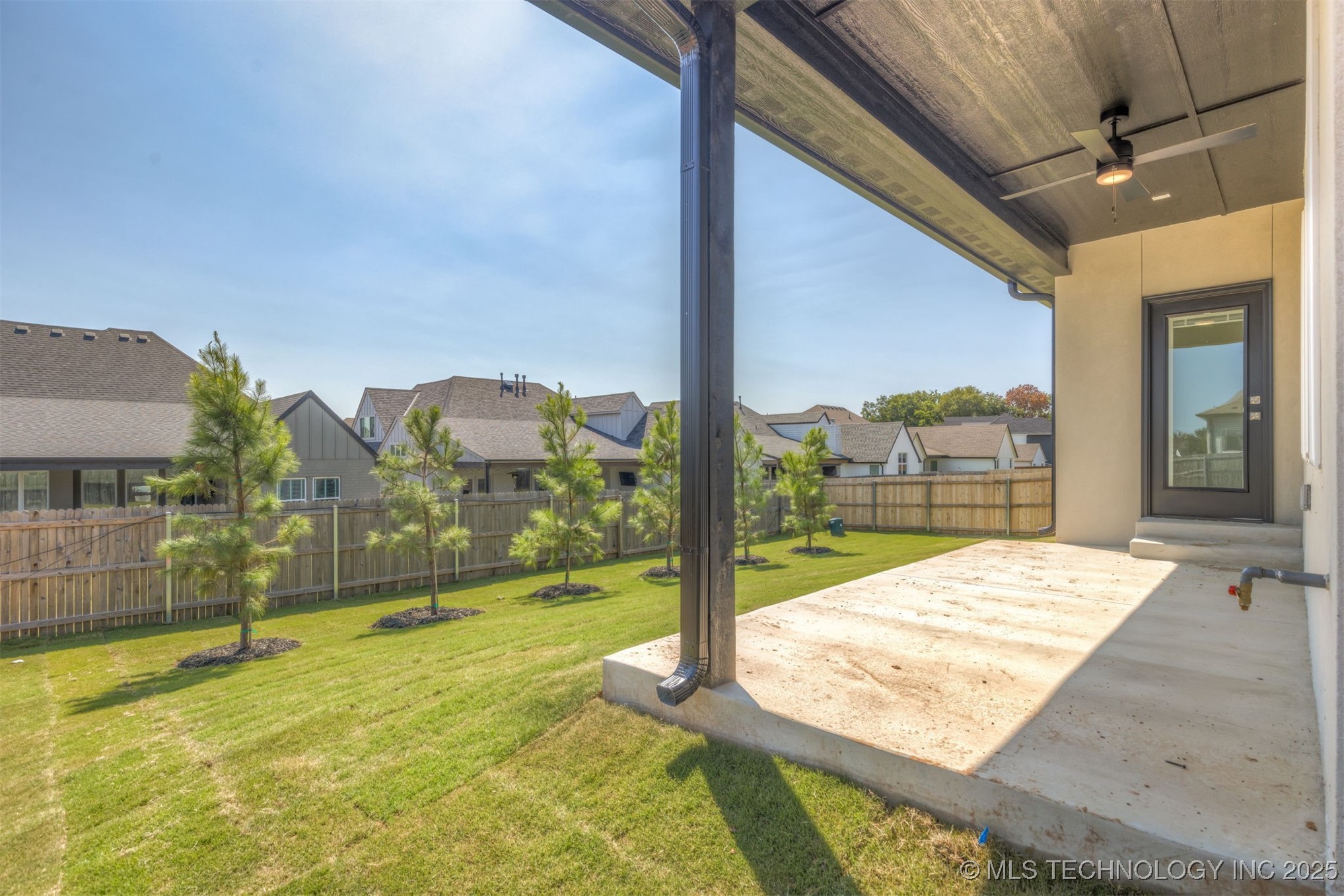 2126 E 138th Street S Property Photo 39