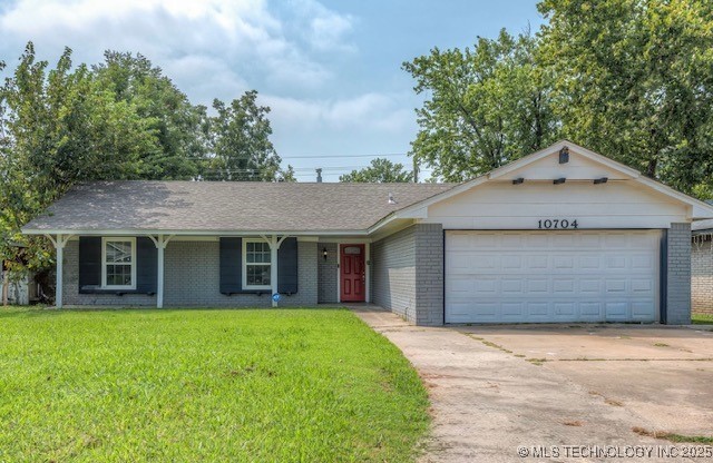 10704 E 26th Street Property Photo 1