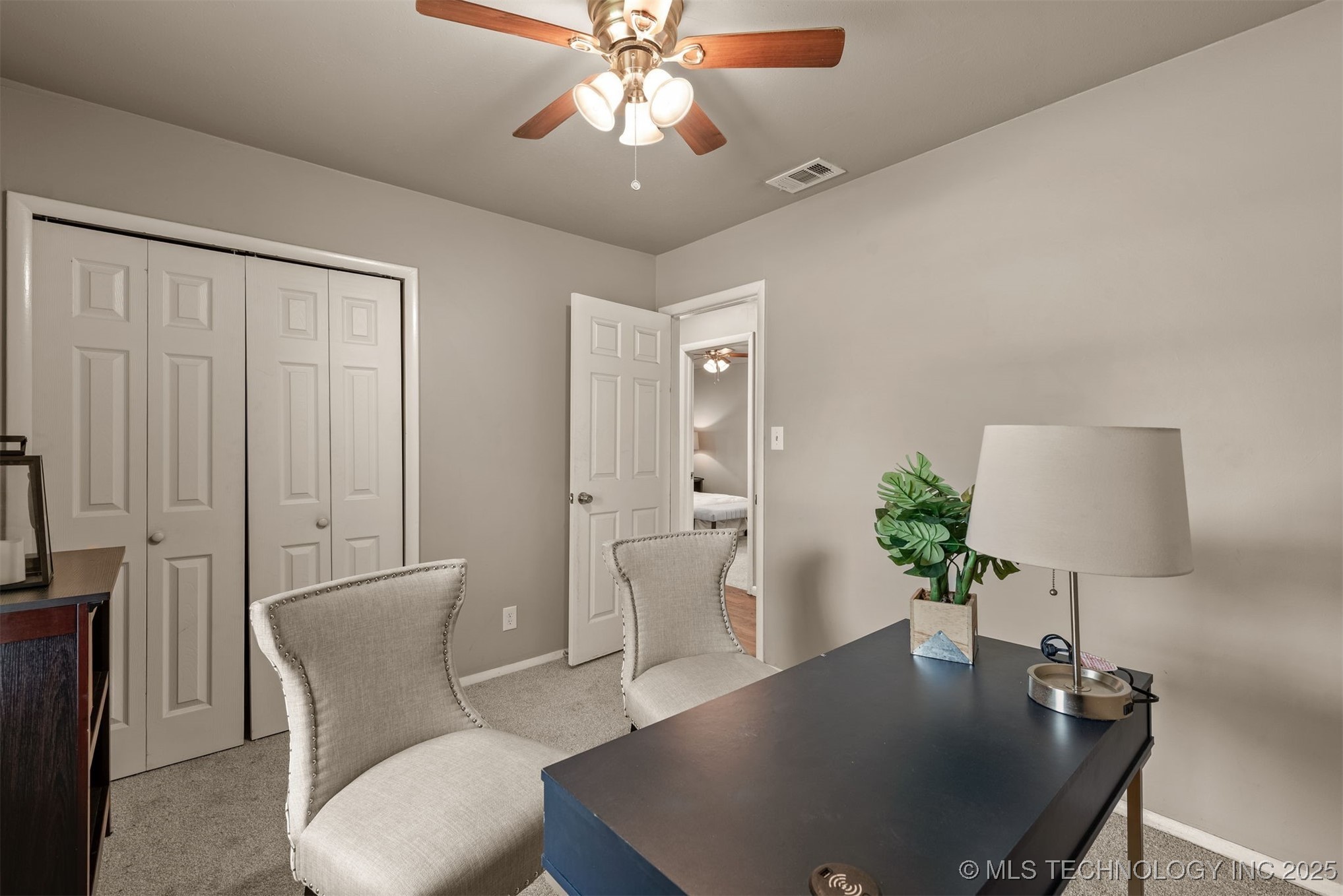 10704 E 26th Street Property Photo 11