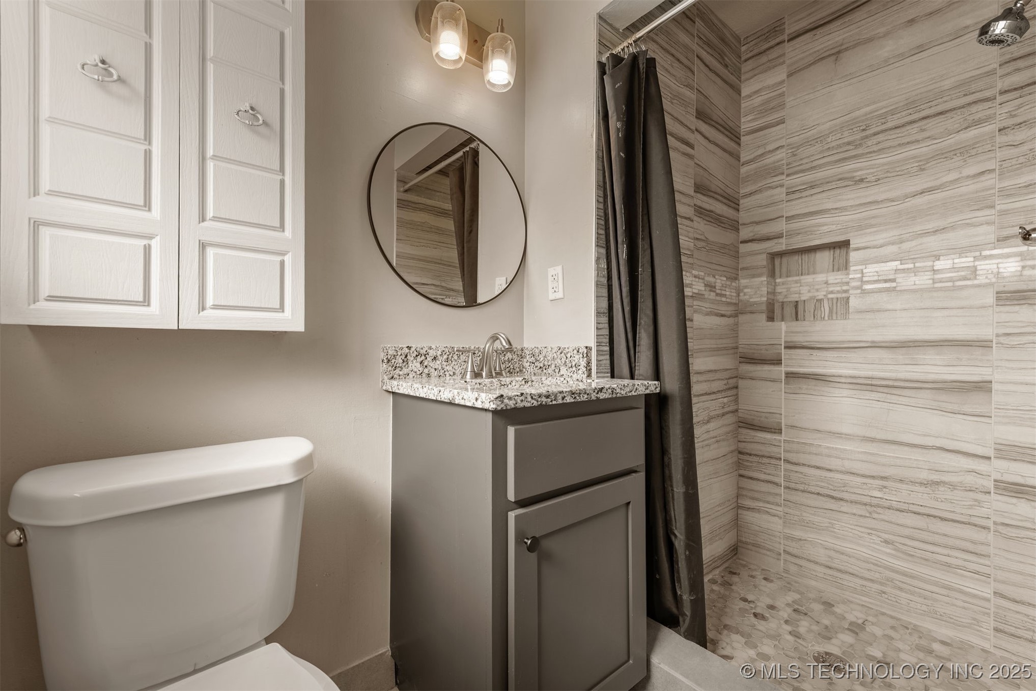 10704 E 26th Street Property Photo 16