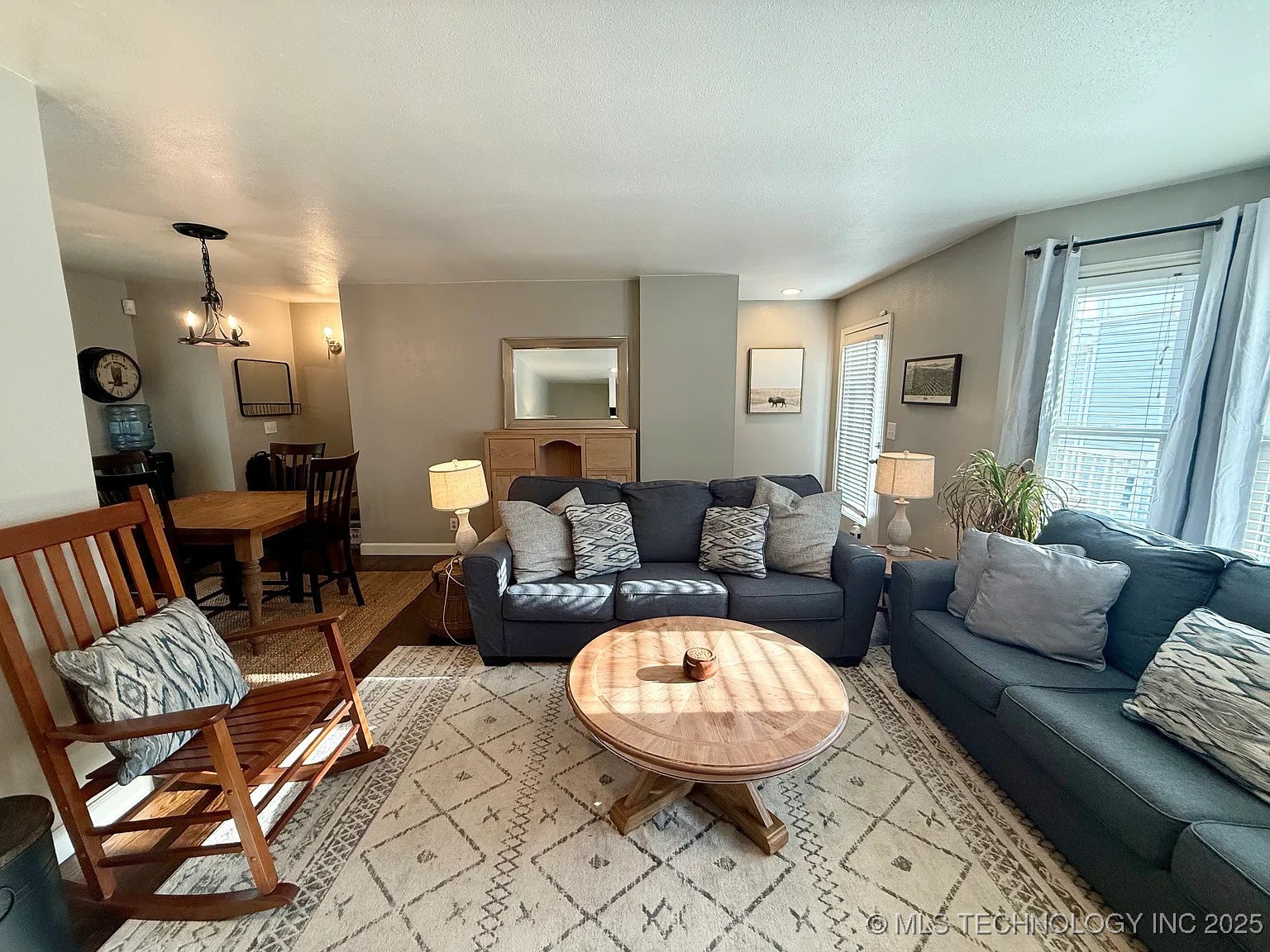 766 W 13th Street C-15 Property Photo 13