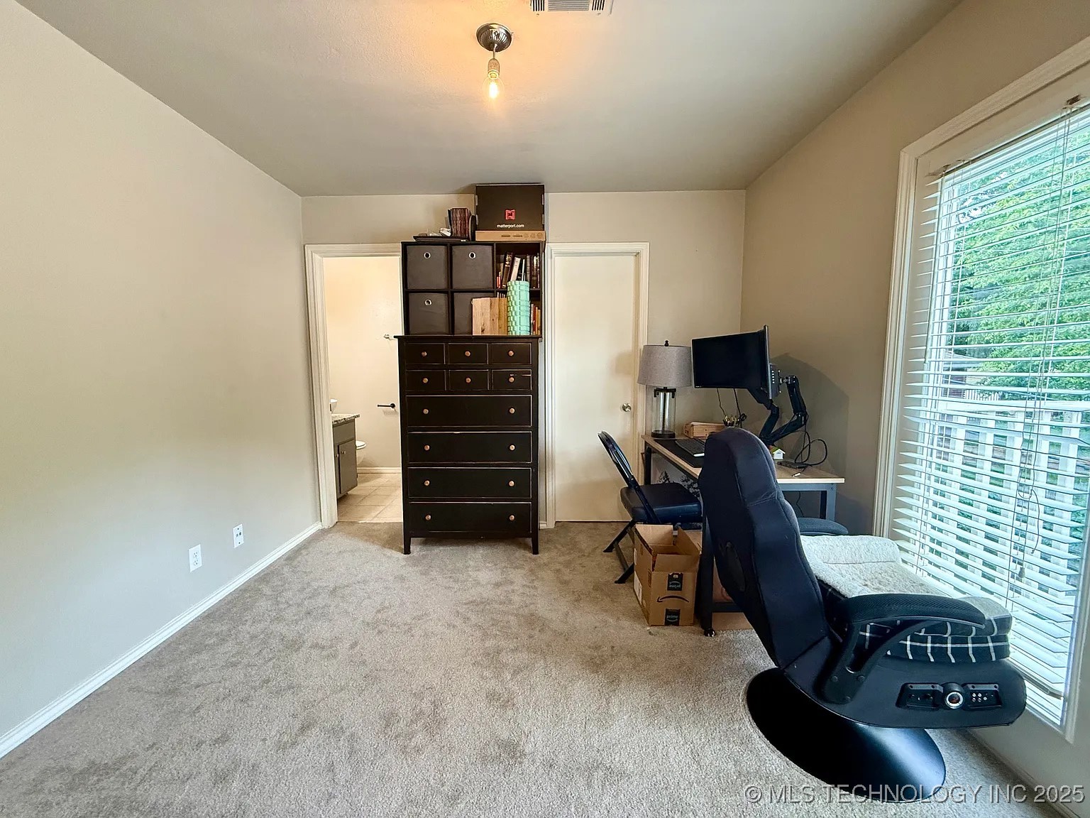 766 W 13th Street C-15 Property Photo 20