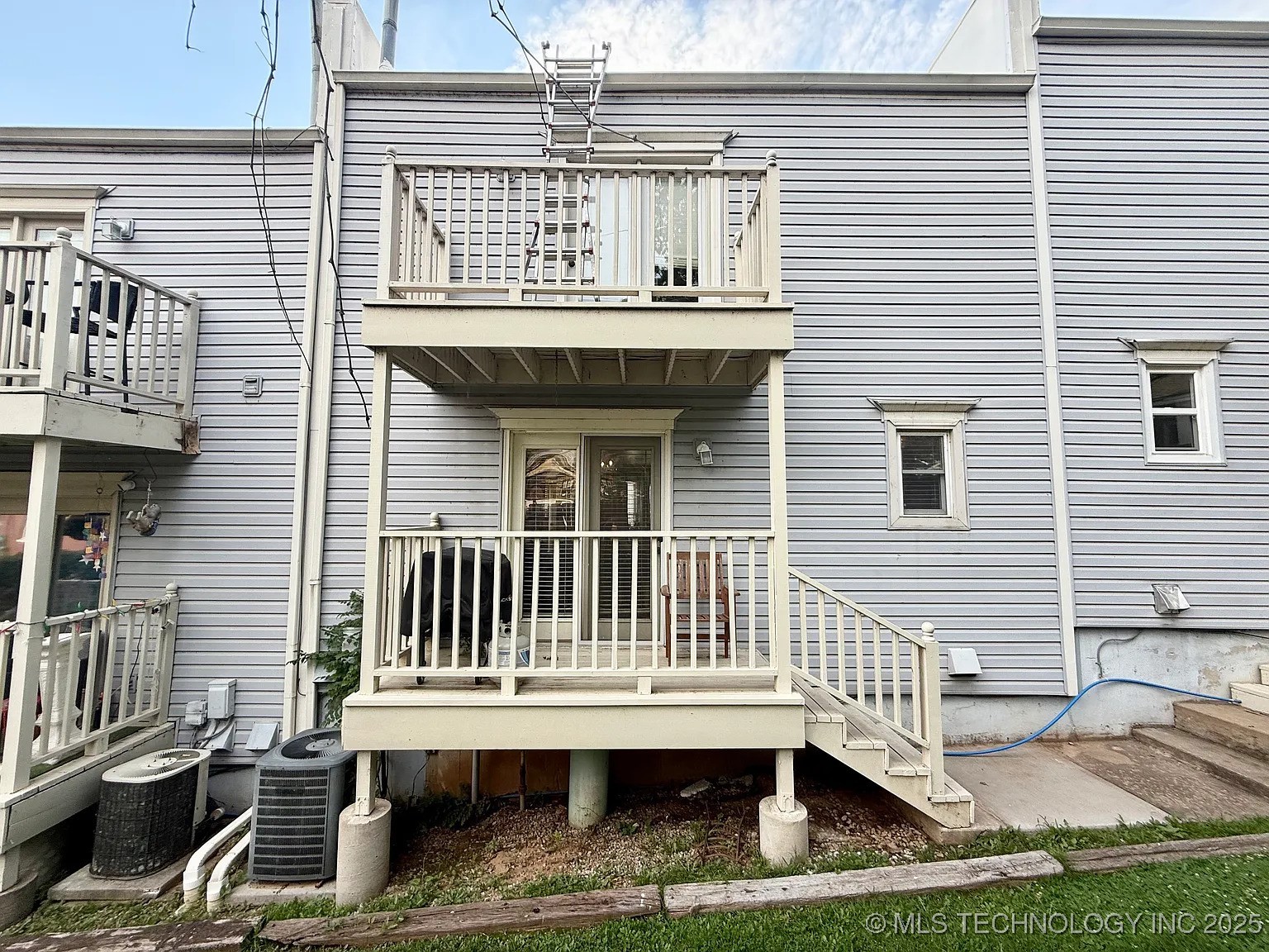 766 W 13th Street C-15 Property Photo 27