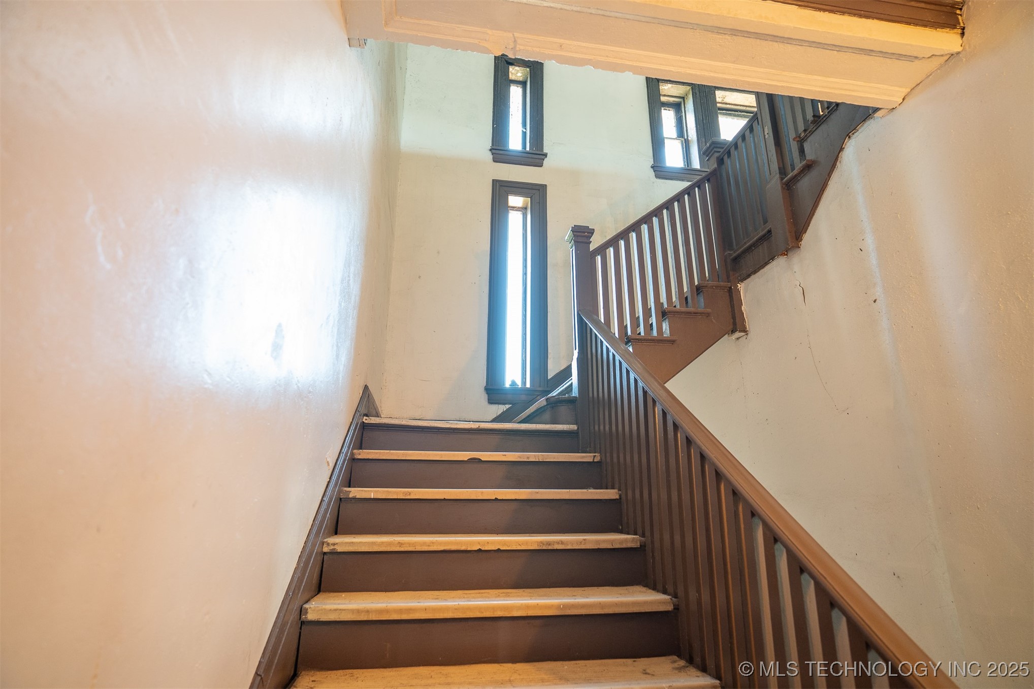 401 E Broadway Property Photo 21