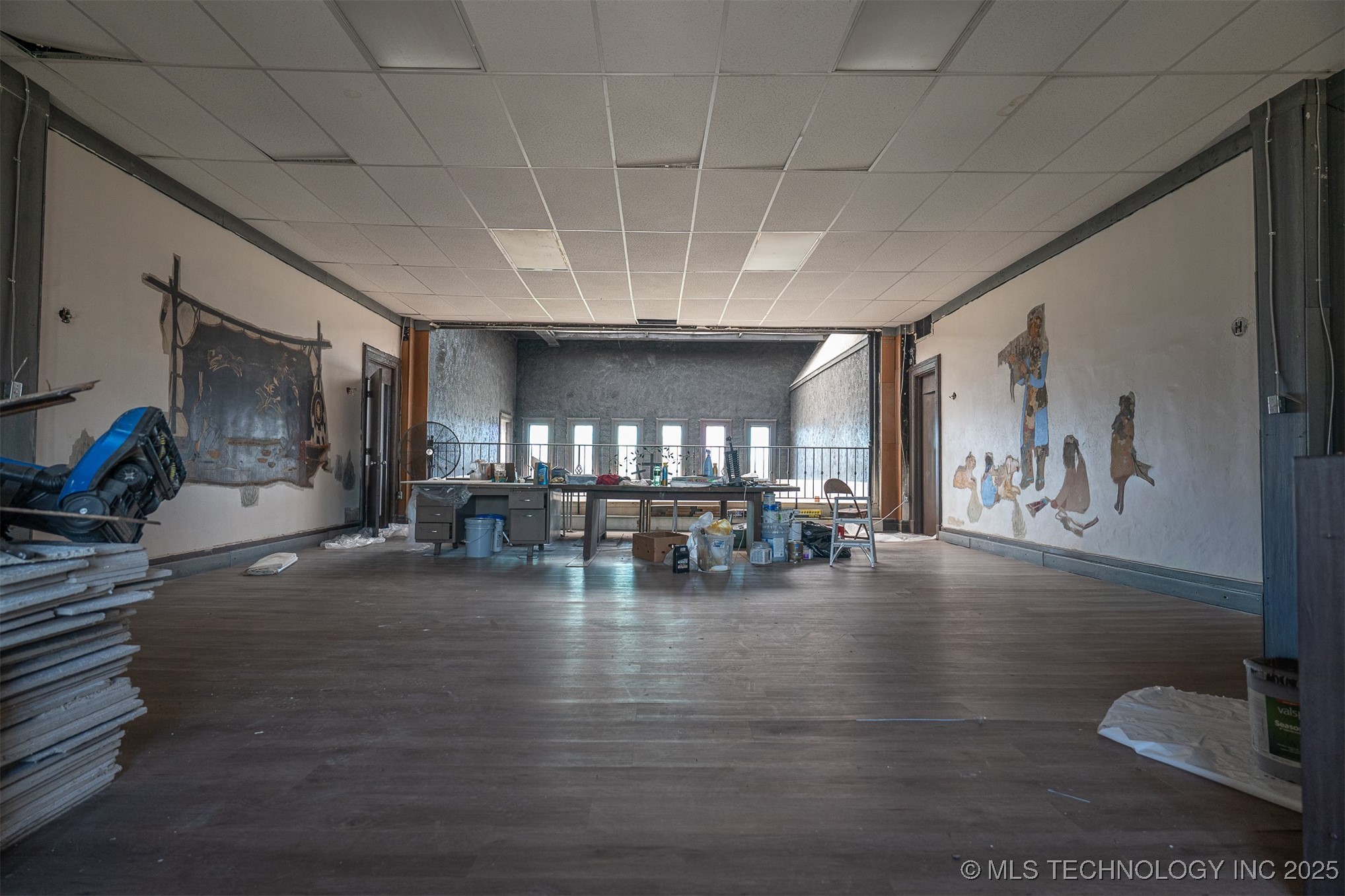 401 E Broadway Property Photo 22